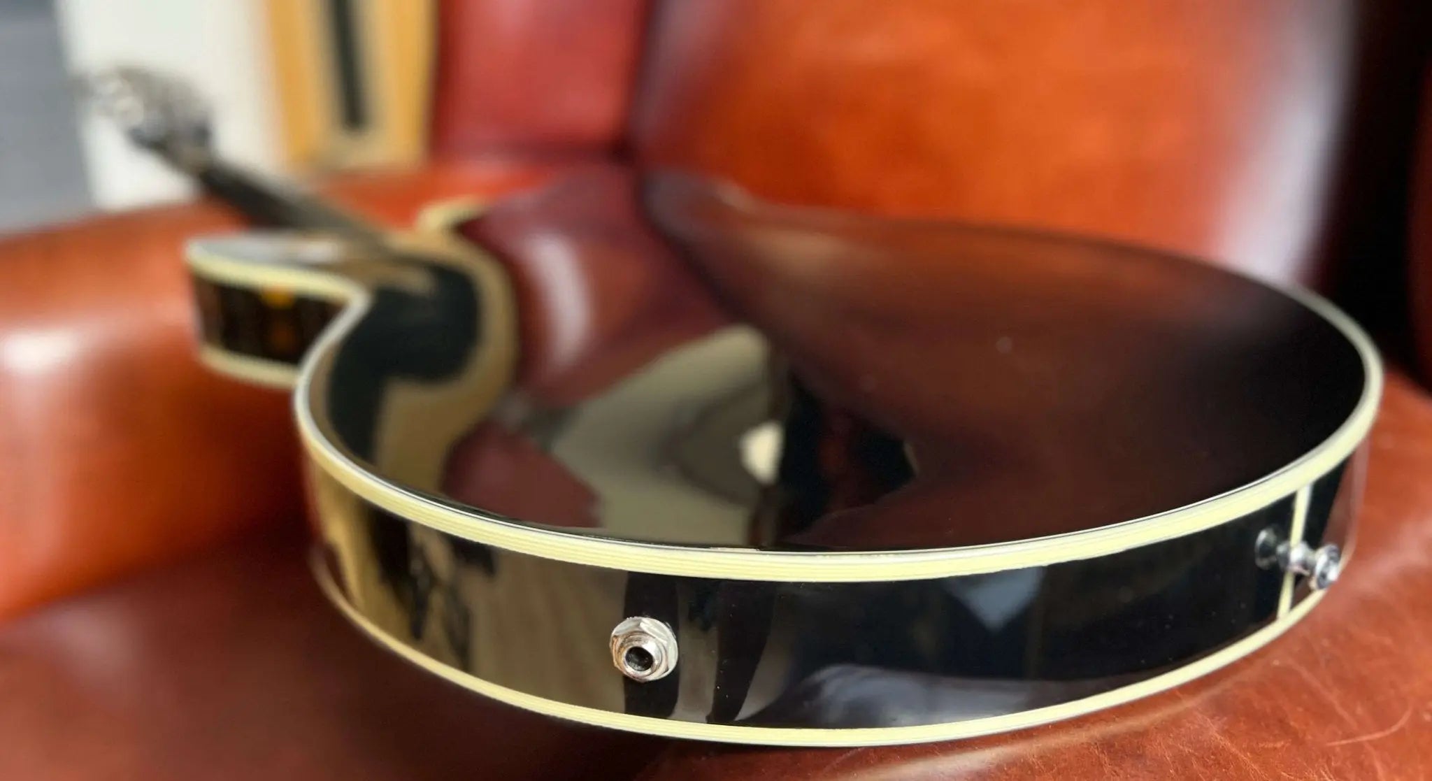 Eastman Romeo NYC, Electric guitar (Price inc. Custom Pro Setup Package) - Richards Guitars Of Stratford Upon Avon