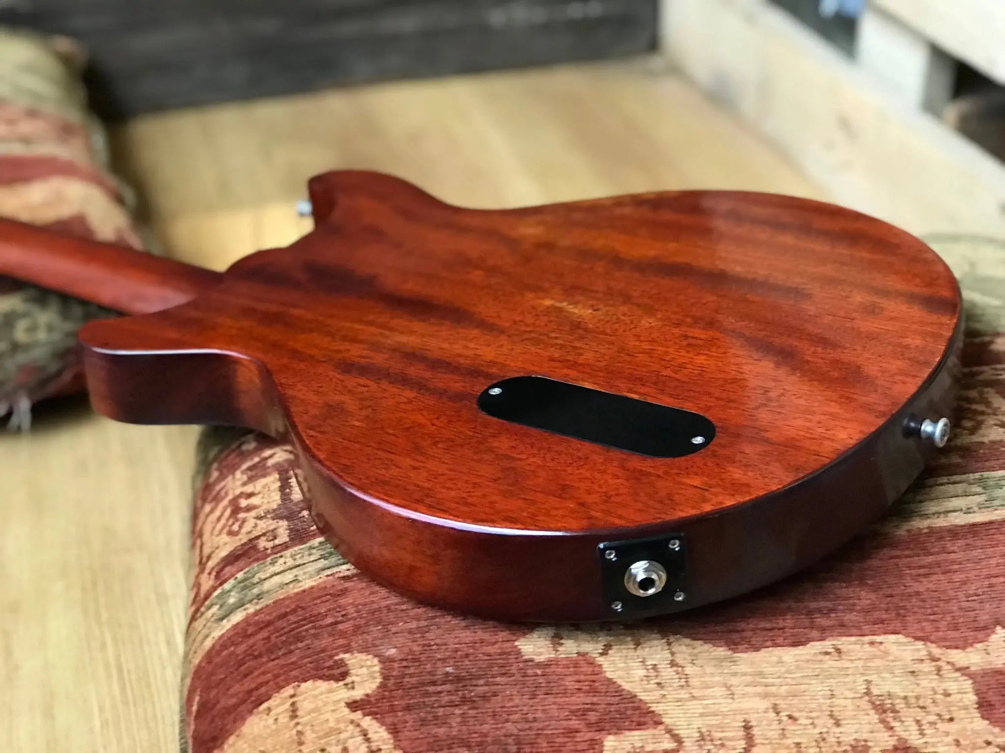 Eastman SB55DC/TV (Price inc. Custom Pro Setup Package) - Richards Guitars Of Stratford Upon Avon