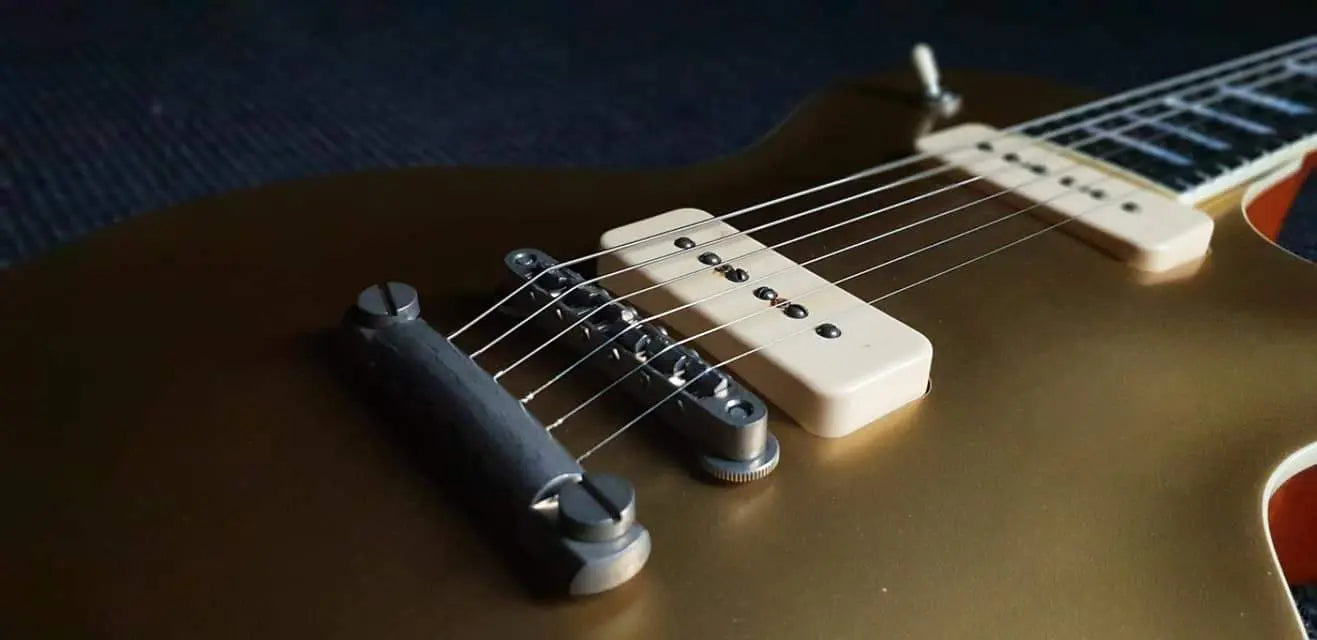 Eastman SB56/n GD (Price inc. Custom Pro Setup Package) - Richards Guitars Of Stratford Upon Avon