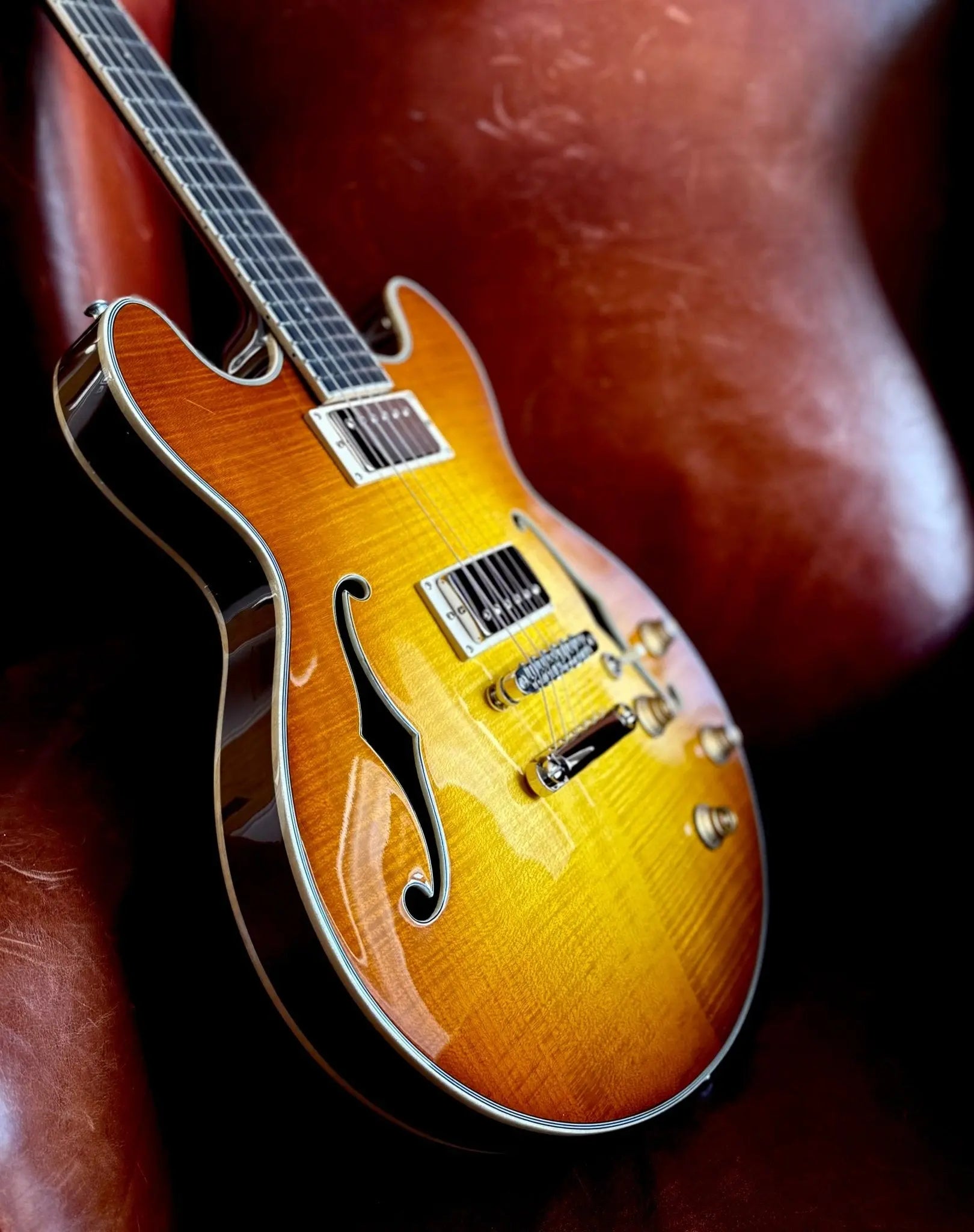 Eastman T185MX Electric Guitar (Price inc. Custom Pro Setup Package) - Richards Guitars Of Stratford Upon Avon