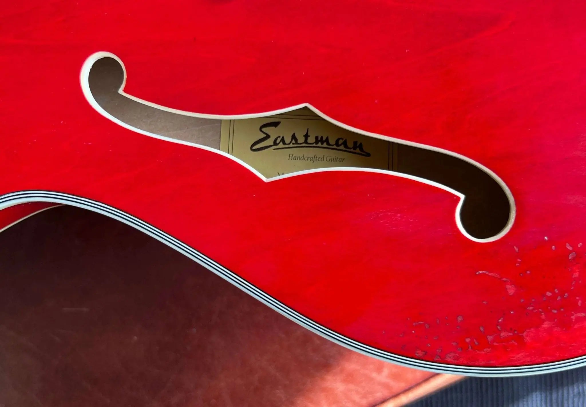 Eastman T64/v - T - RD (Red) (Price inc. Custom Pro Setup Package) - Richards Guitars Of Stratford Upon Avon