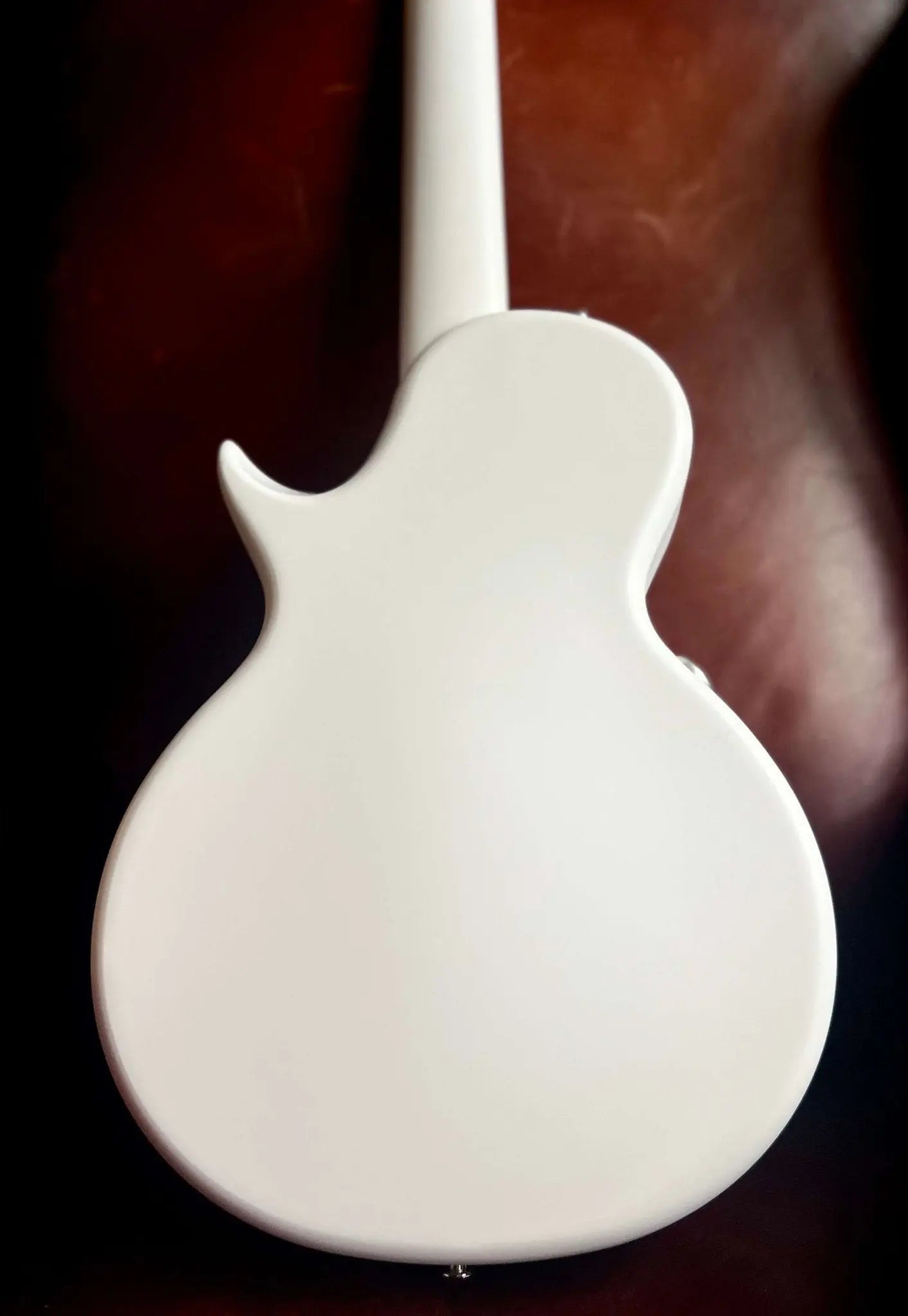 Enya Nova GO SP1 - WH White Nova Go Carbo fibre electro guitar with Bluetooth - Richards Guitars Of Stratford Upon Avon