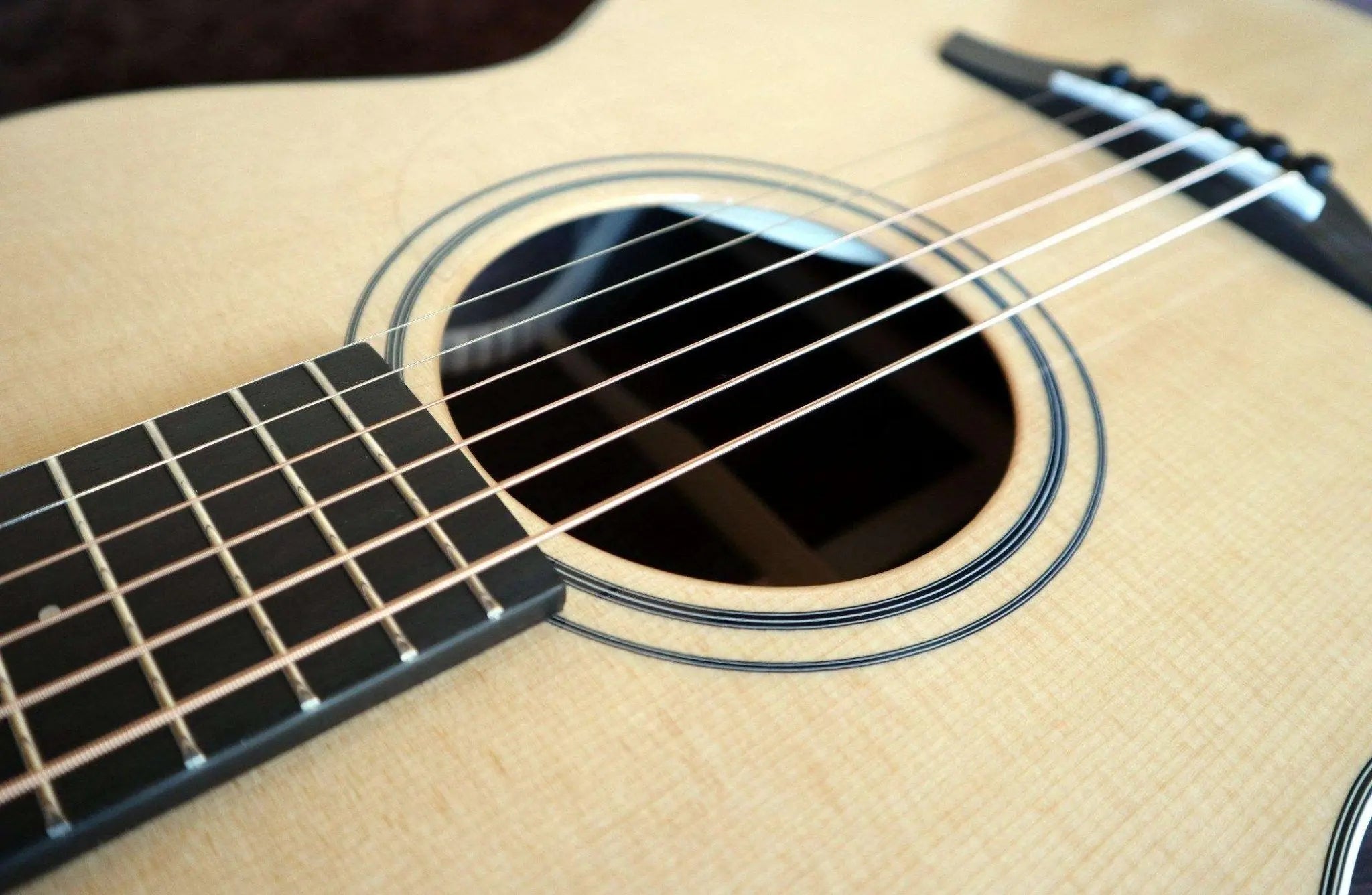 Furch Green Plus OM SR (Spruce / Rosewood) (2025 CNR Active Upgrade Model) - Richards Guitars Of Stratford Upon Avon