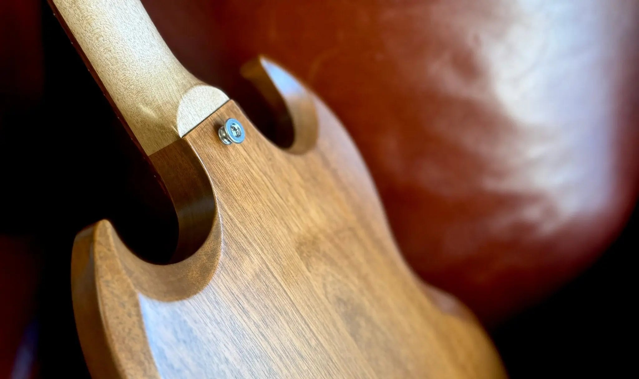 Gibson Tribute SG in Natural Walnut (used) - Richards Guitars Of Stratford Upon Avon