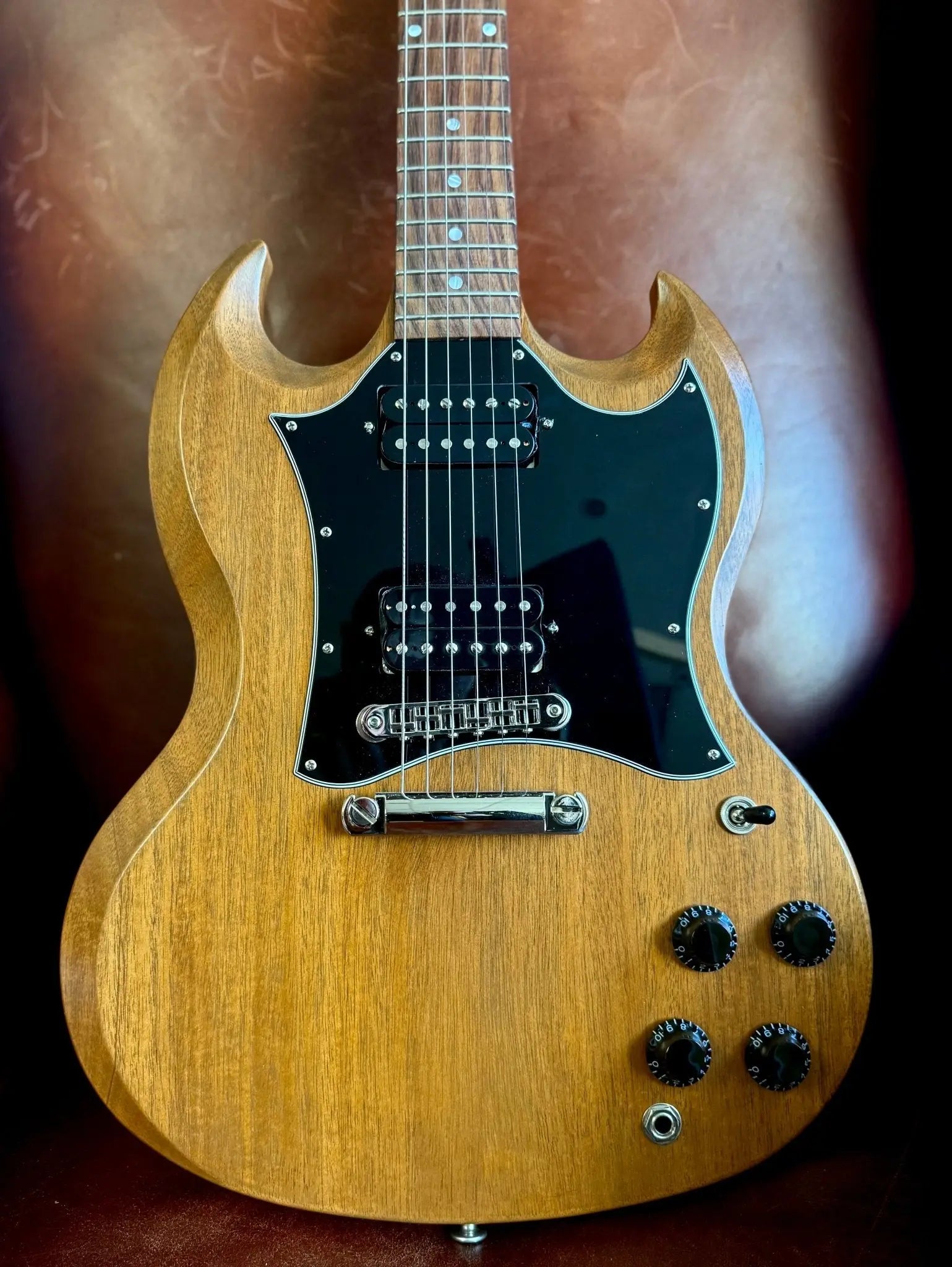 Gibson Tribute SG in Natural Walnut (used) - Richards Guitars Of Stratford Upon Avon