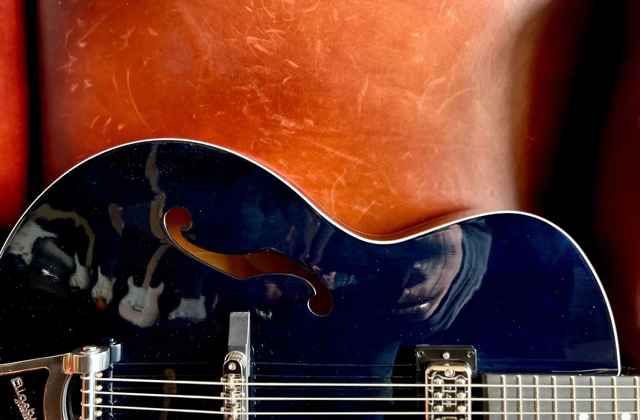 Godin 5th Avenue Nightclub Semi - Acoustic Guitar ~ Indigo Blue - Richards Guitars Of Stratford Upon Avon