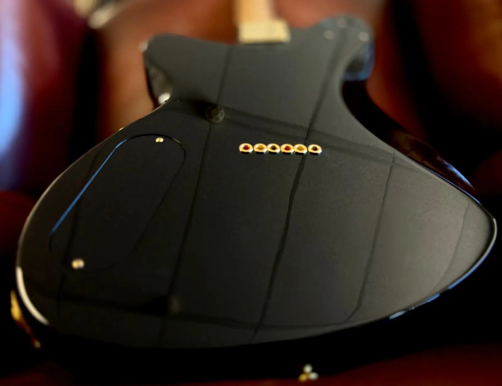 Gordon Smith Gatsby Deluxe - Jet Black - Richards Guitars Of Stratford Upon Avon