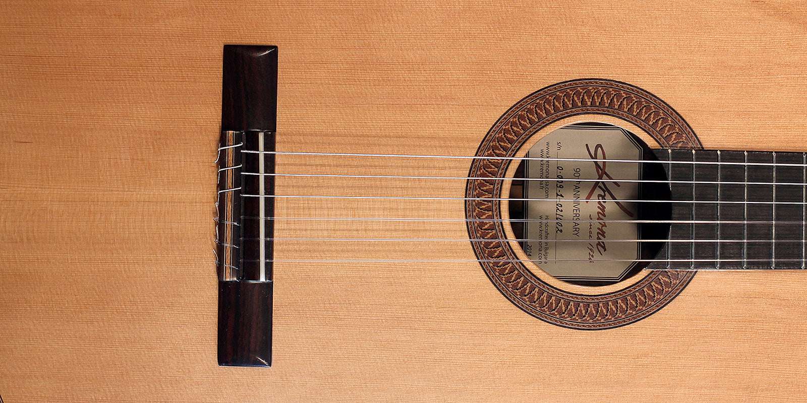 Kremona 90TH ANNIVERSARY Solid Red Cedar, Solid Santos Rosewood - Richards Guitars Of Stratford Upon Avon