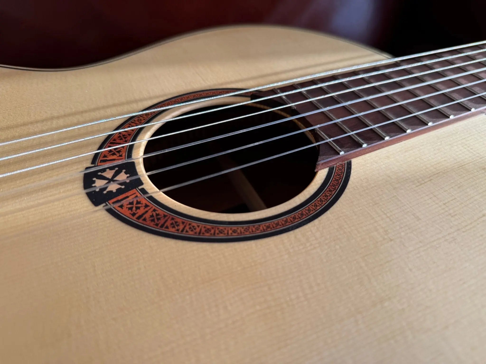 LAG OCCITANIA 70 OC70 CLASSICAL SPRUCE - Richards Guitars Of Stratford Upon Avon