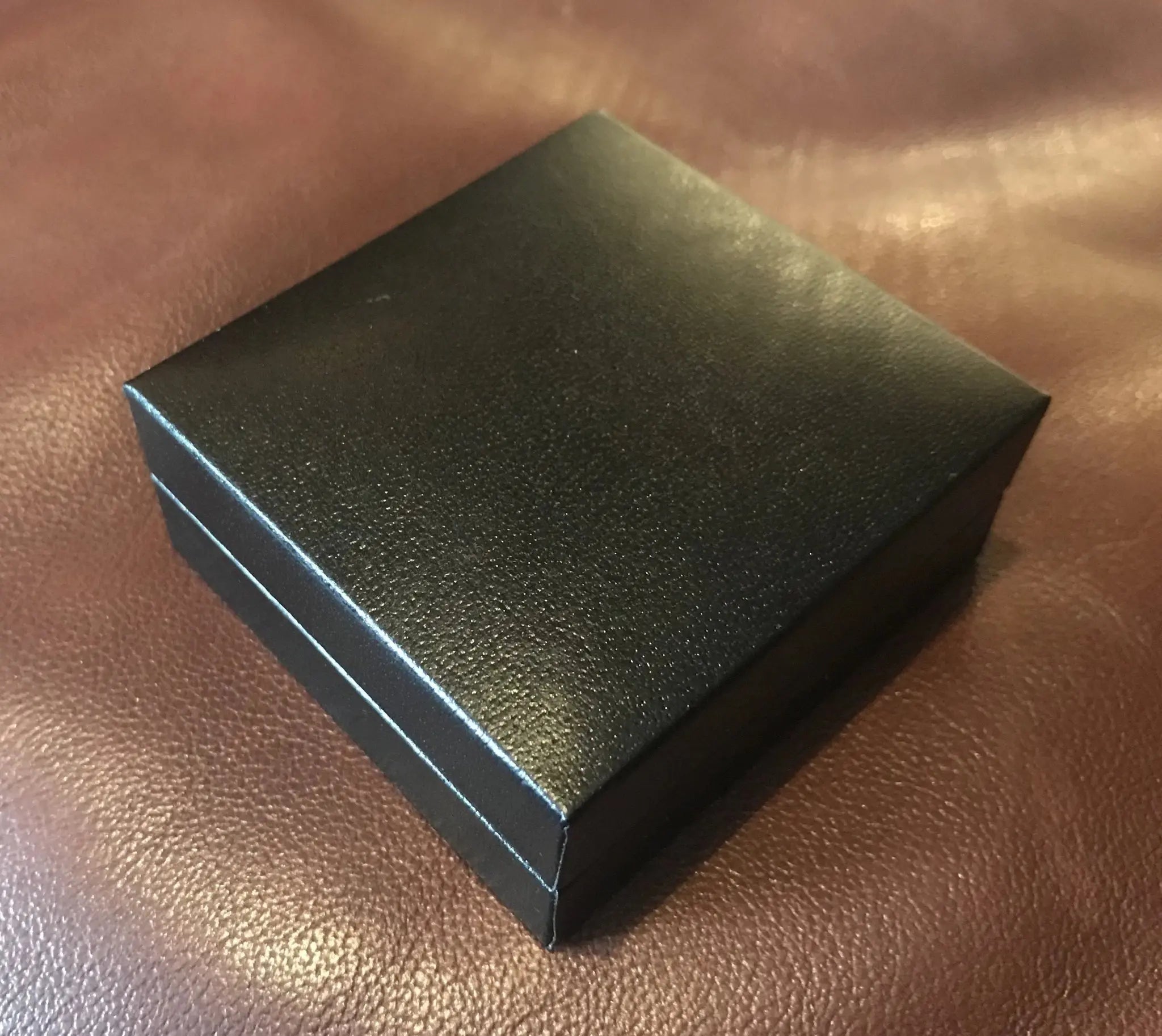 SMJ Hand Made Guitar Pick Keyring & Gift Box. Beautiful Guitar Gift (£1 Goes to Butterfly Conservation) - Richards Guitars Of Stratford Upon Avon