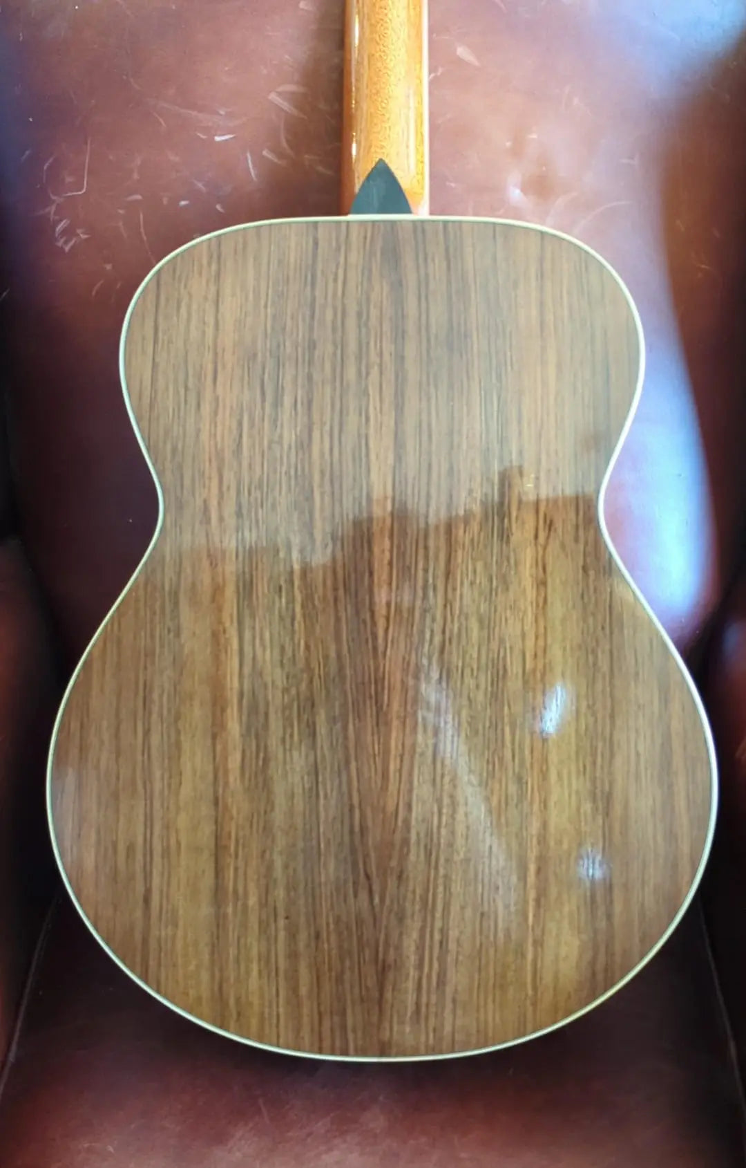 Tarquin Bolton - UK Luthier - built custom acoustic guitar (used) - Richards Guitars Of Stratford Upon Avon