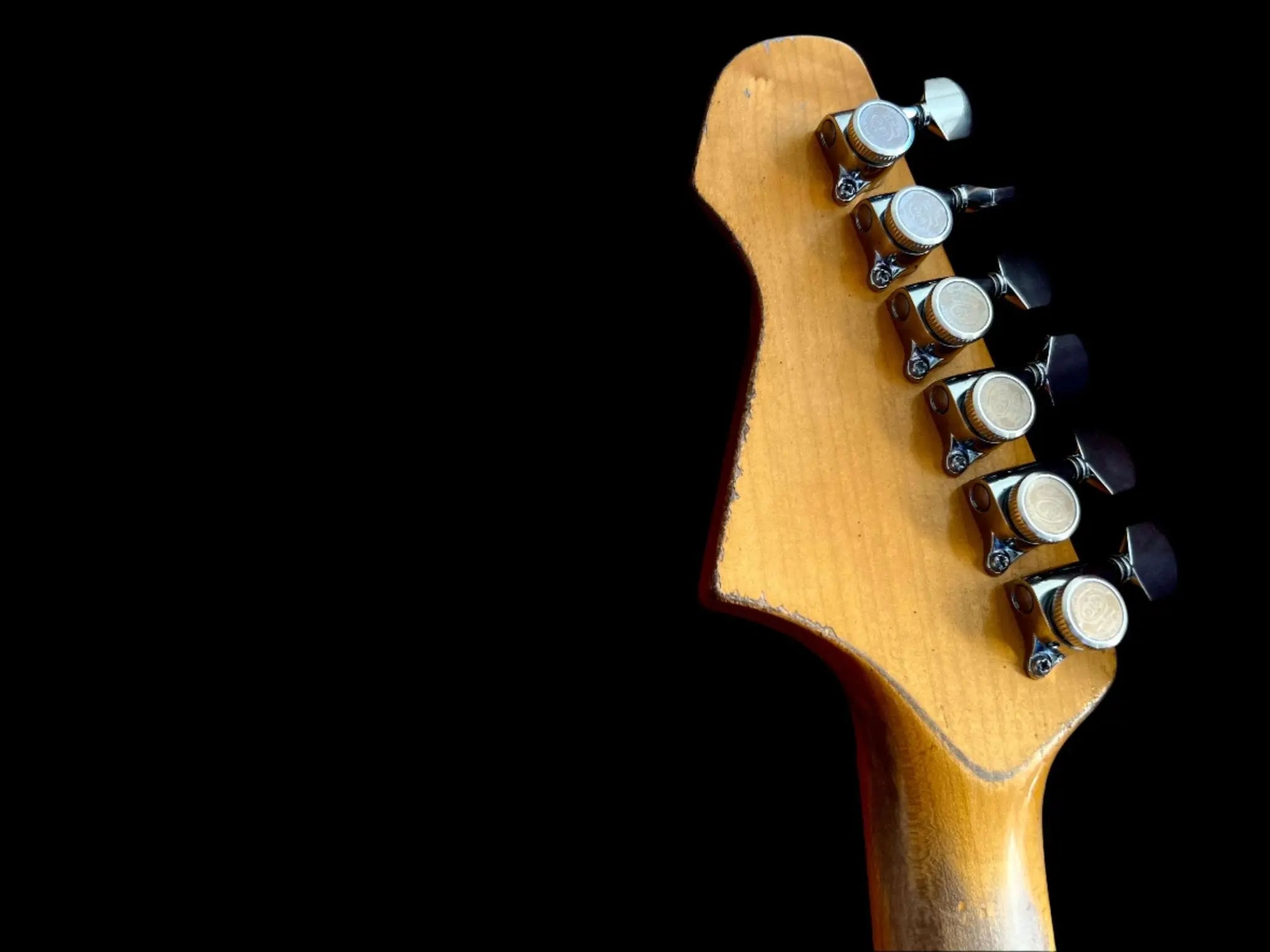 Valiant Jupiter Sunburst Distressed Mastery - With Stainless Steel Frets Upgrade - Ultimate Luxury Hand Crafted Electic Guitar - Richards Guitars Of Stratford Upon Avon