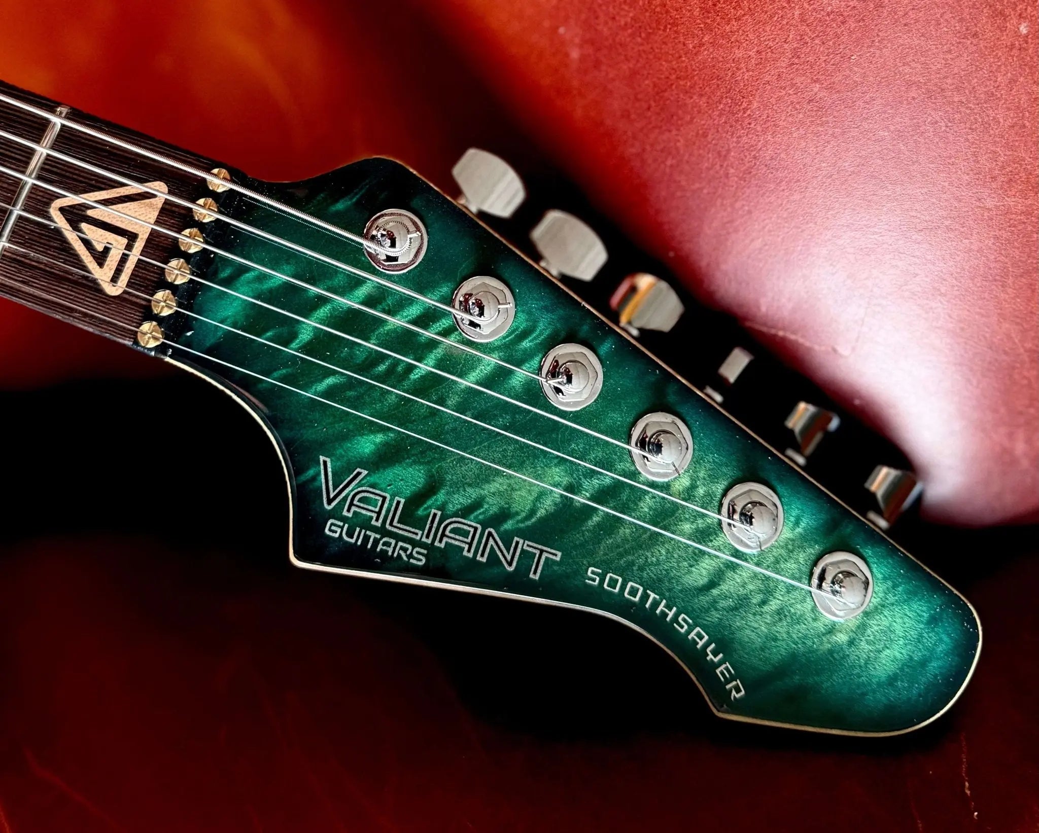 Valiant Soothsayer Malachite Alchemist P90 Custom With Stainless Steel Frets Upgrade - Richards Guitars Of Stratford Upon Avon