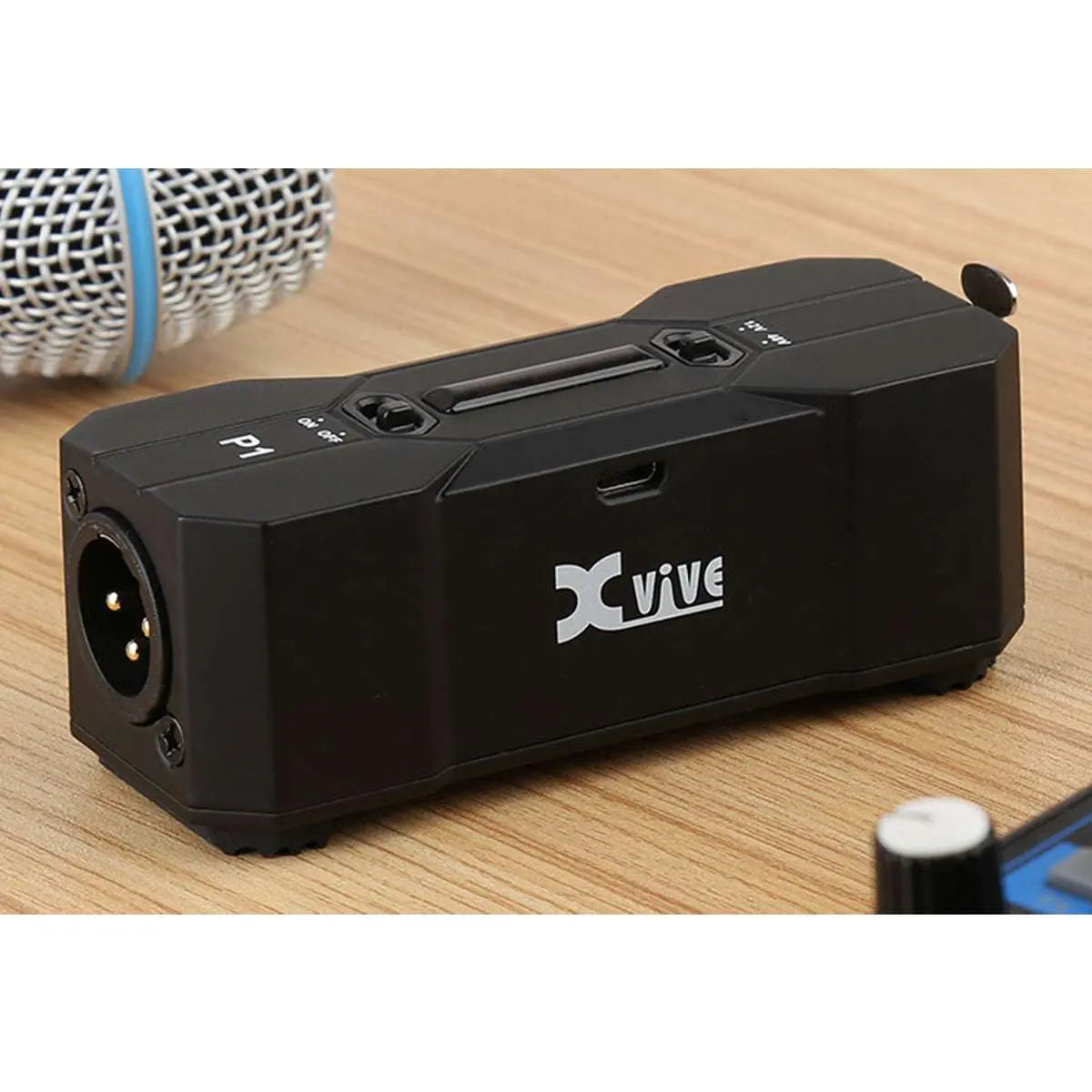 Xvive Portable Phantom Power Supply - Richards Guitars Of Stratford Upon Avon