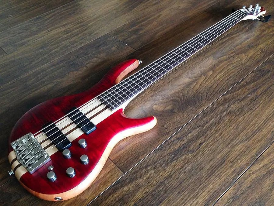 Bass Guitars - Richards Guitars Of Stratford Upon Avon