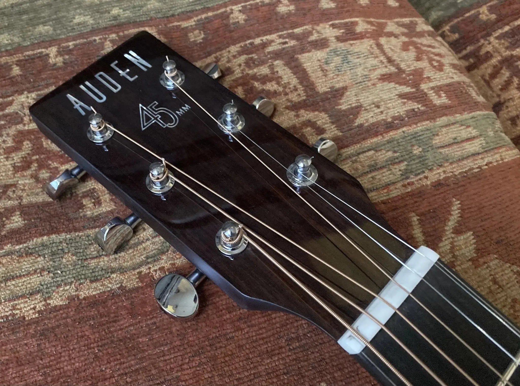 Auden Artist 45 Chester Full Body Spruce/Rosewood Full Body. - Richards Guitars Of Stratford Upon Avon