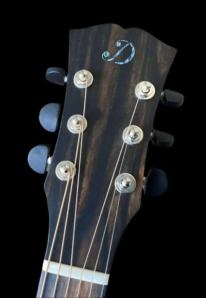 Dowina Mahogany GAC - Richards Guitars Of Stratford Upon Avon