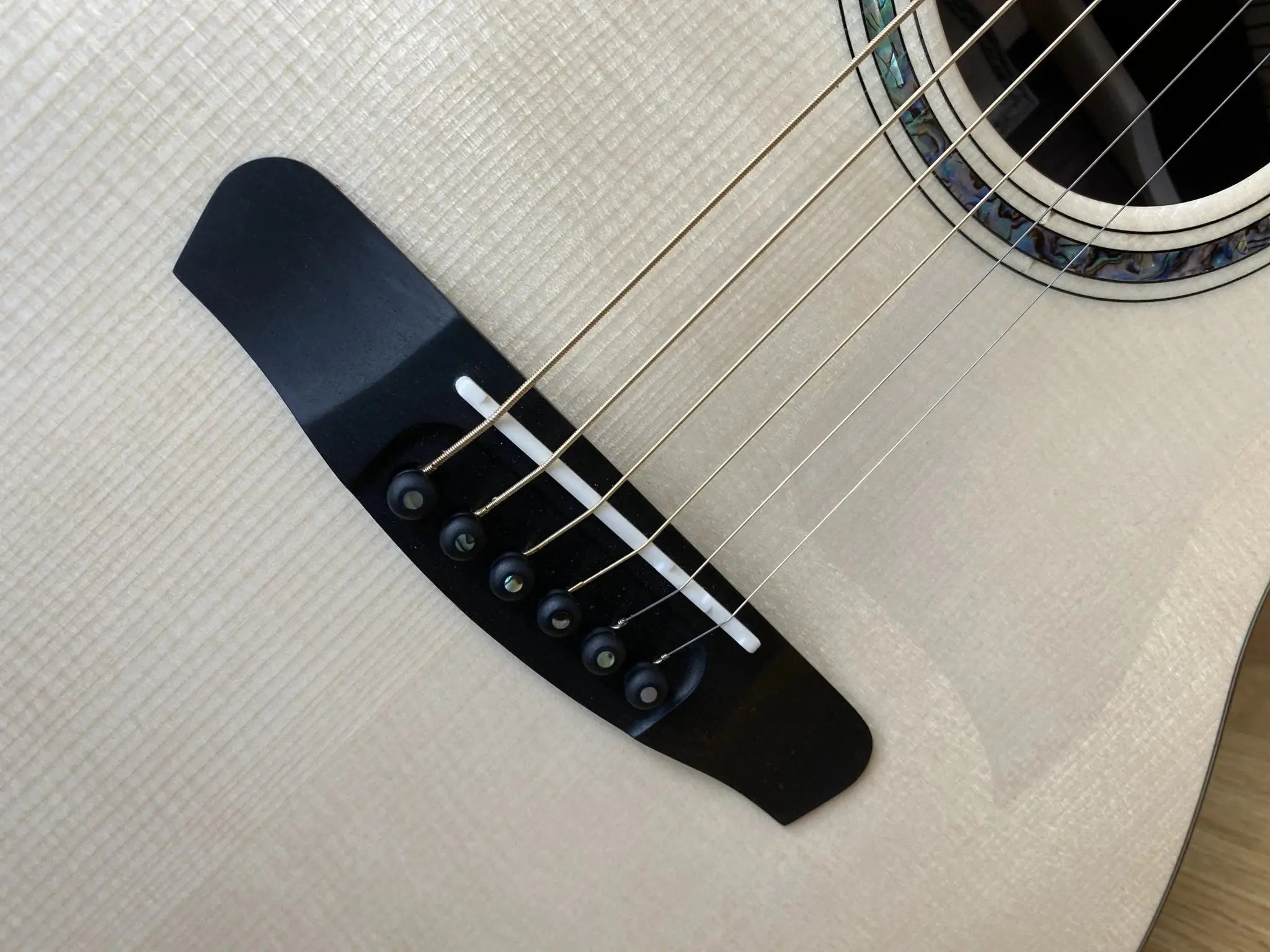 Dowina Rosewood / Maple / Rosewood Trio Plate With Dolomite Spruce Top - Richards Guitars Of Stratford Upon Avon