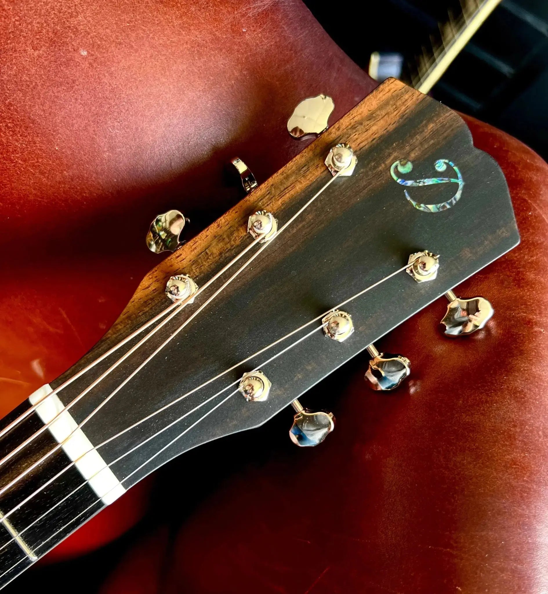 Dowina Walnut OMG Cedar. OM Body Acoustic Guitar - Richards Guitars Of Stratford Upon Avon