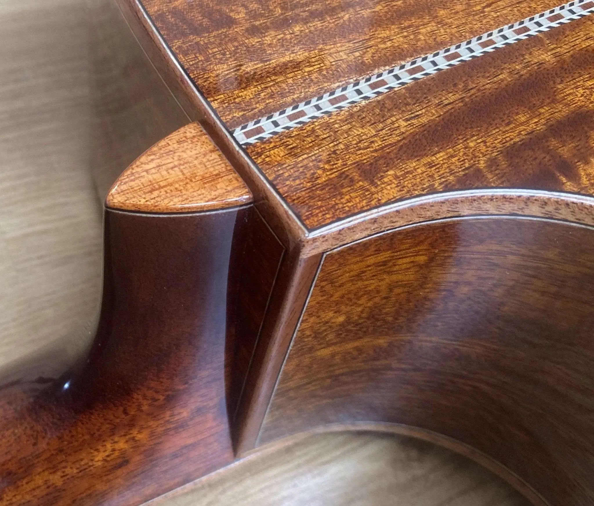 Eastman AC522CE GB Grand Auditorium w/ cutaway (Price inc. Custom Pro Setup Package) - Richards Guitars Of Stratford Upon Avon