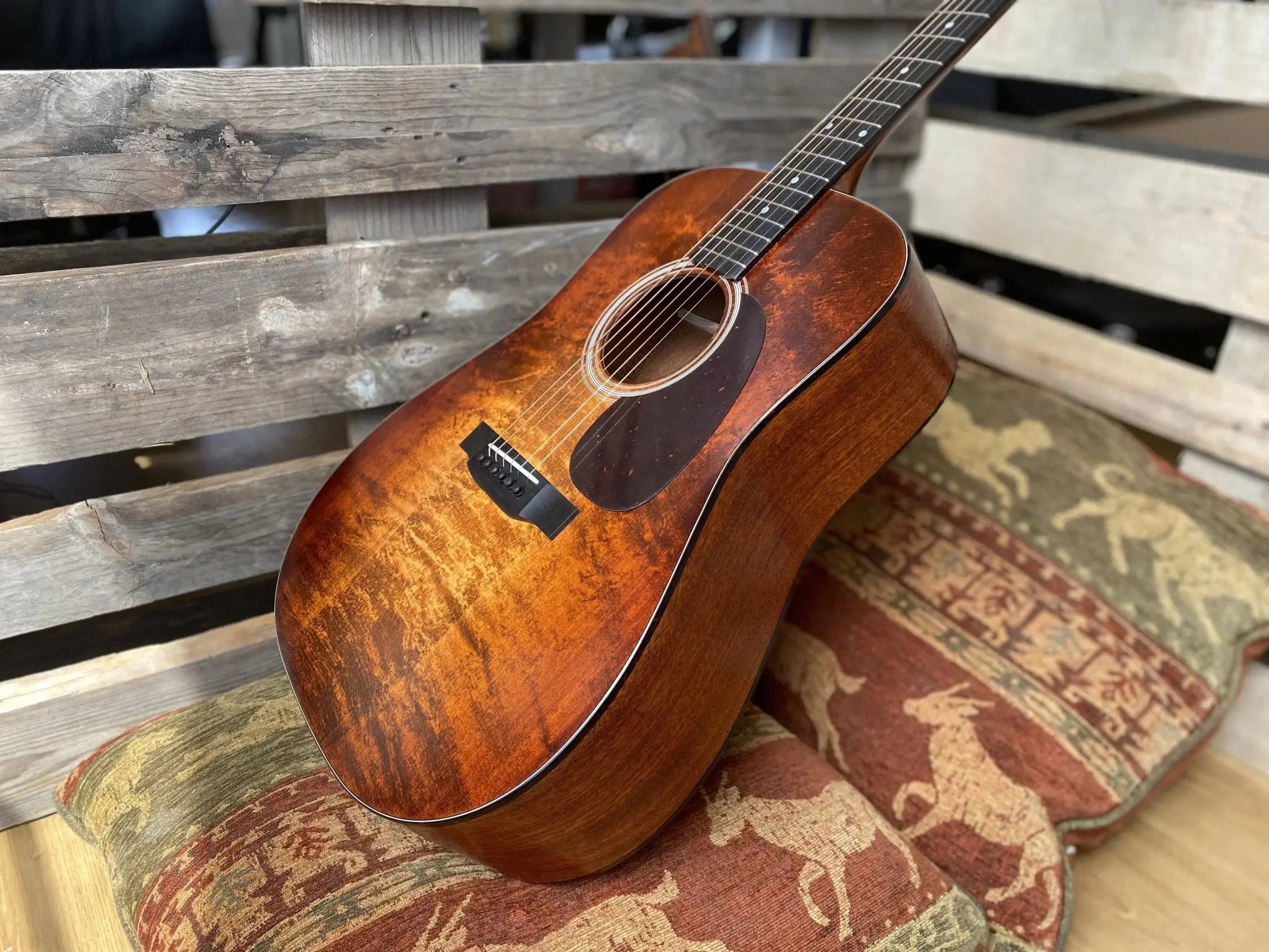 Eastman E1D Classic (Price inc. Custom Pro Setup Package) - Richards Guitars Of Stratford Upon Avon