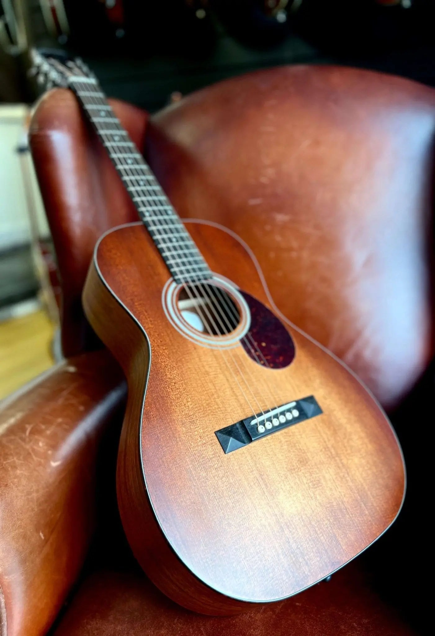 Eastman E1P Classic. Awesome Quality All Solid Parlor Guitar - Richards Guitars Of Stratford Upon Avon