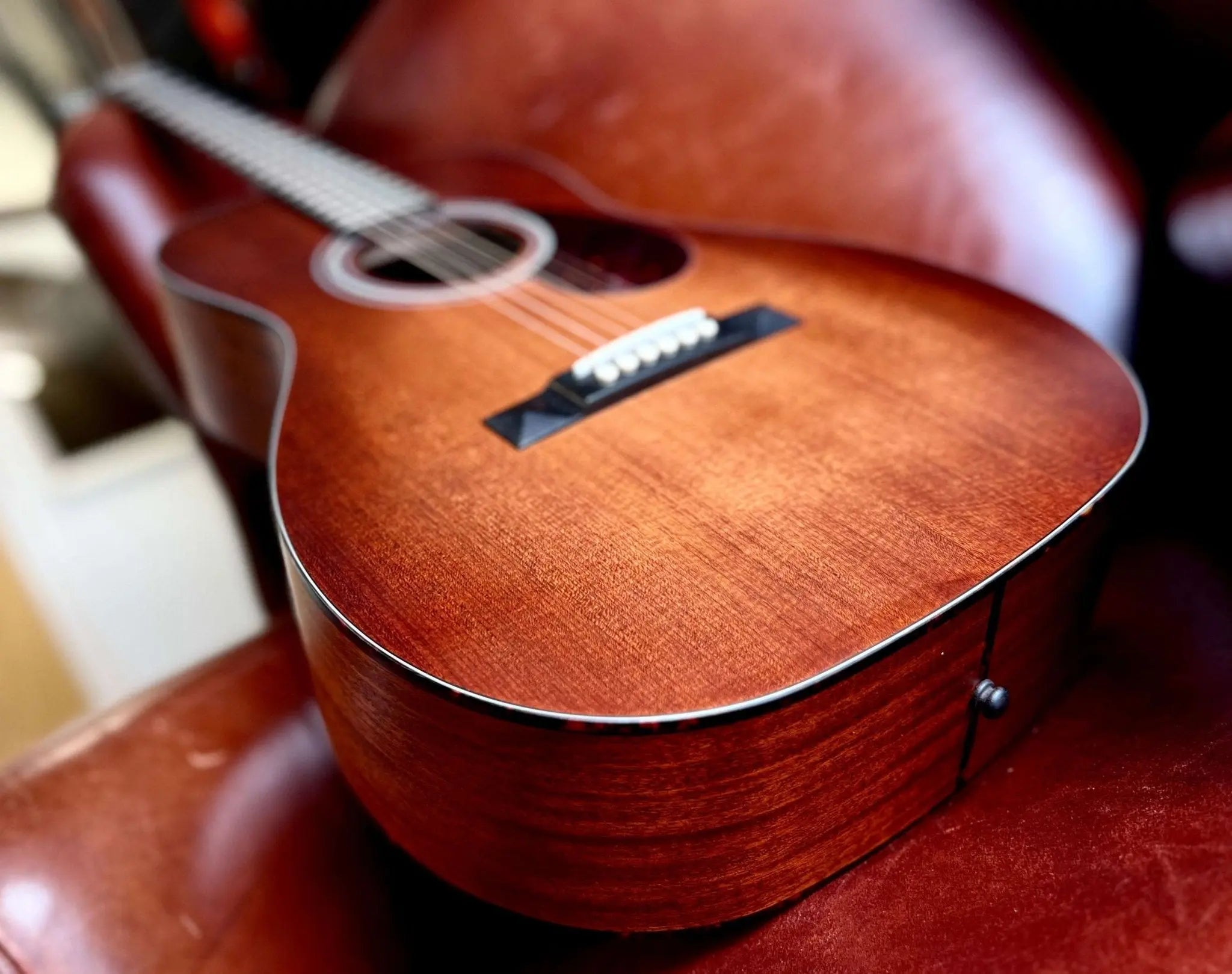 Eastman E1P Classic. Awesome Quality All Solid Parlor Guitar - Richards Guitars Of Stratford Upon Avon