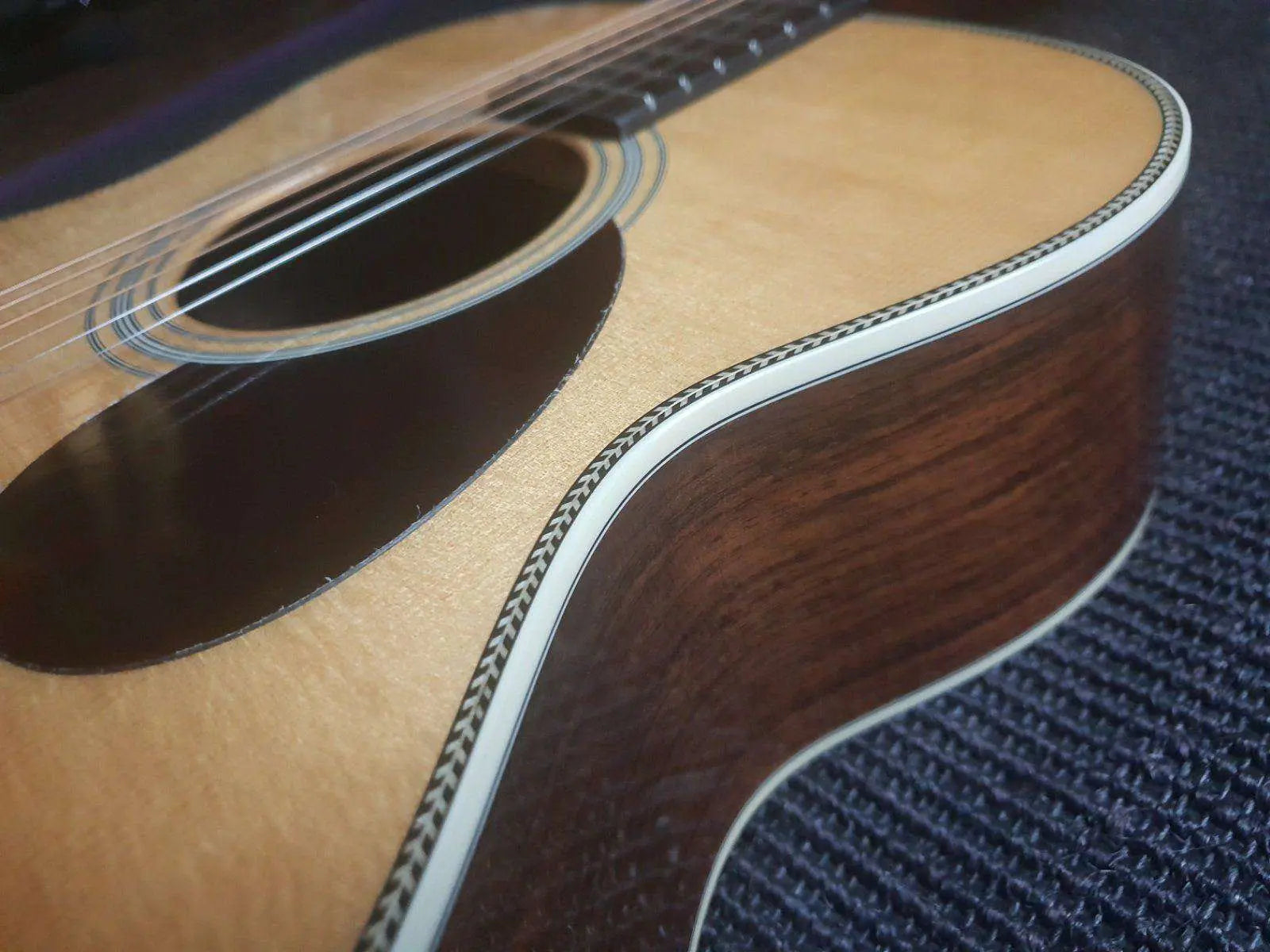 Eastman E20 OM TC Orchestra model (Price inc. Custom Pro Setup Package) - Richards Guitars Of Stratford Upon Avon