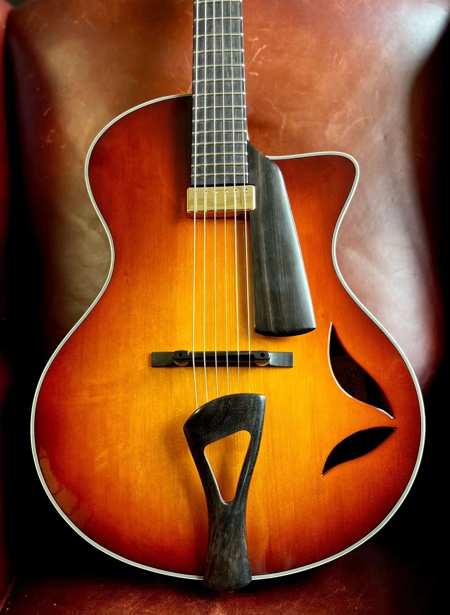 Eastman FV680CE - SB FRANK VIGNOLA MODEL (Price inc. Custom Pro Setup Package) - Richards Guitars Of Stratford Upon Avon