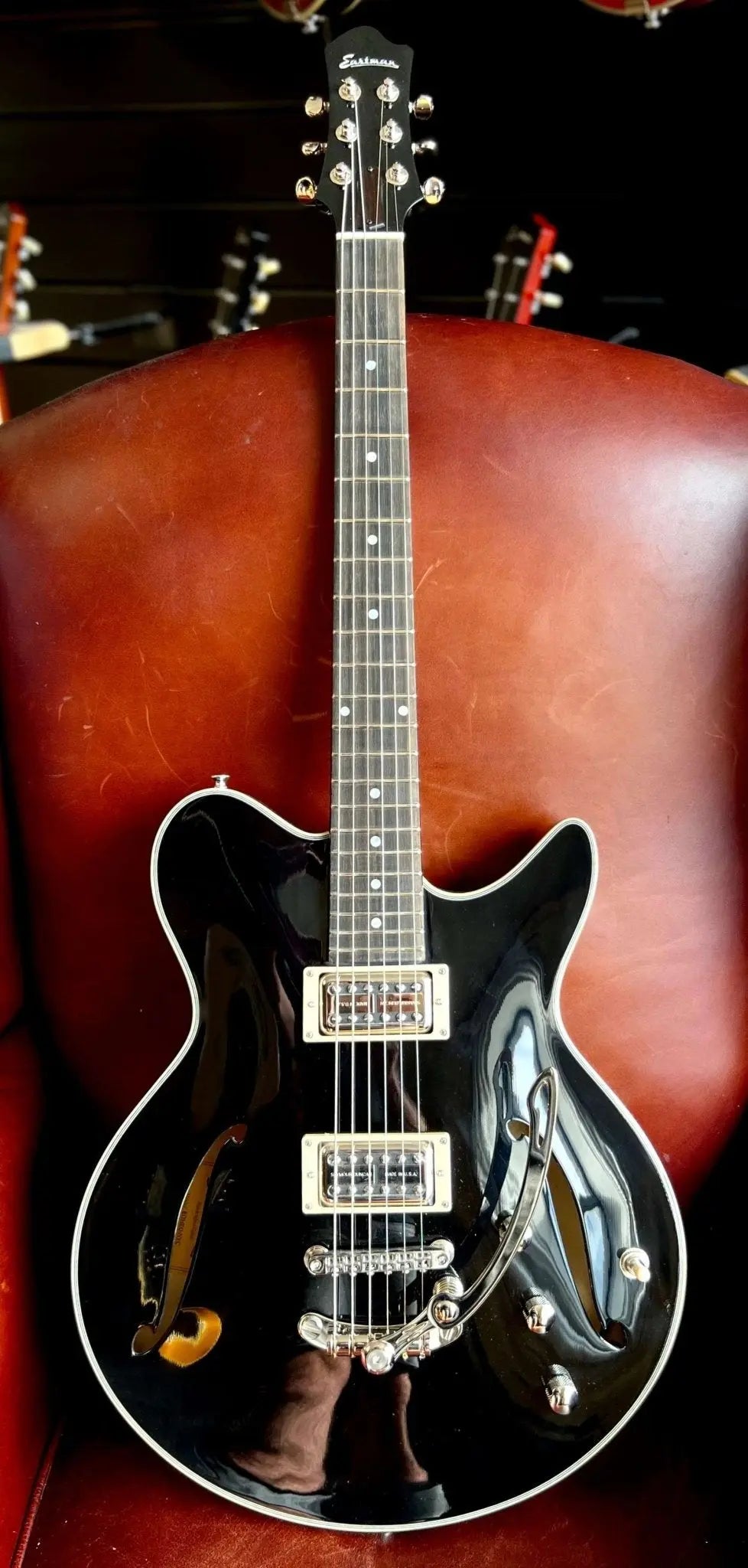 Eastman Romeo NYC, Electric guitar (Price inc. Custom Pro Setup Package) - Richards Guitars Of Stratford Upon Avon