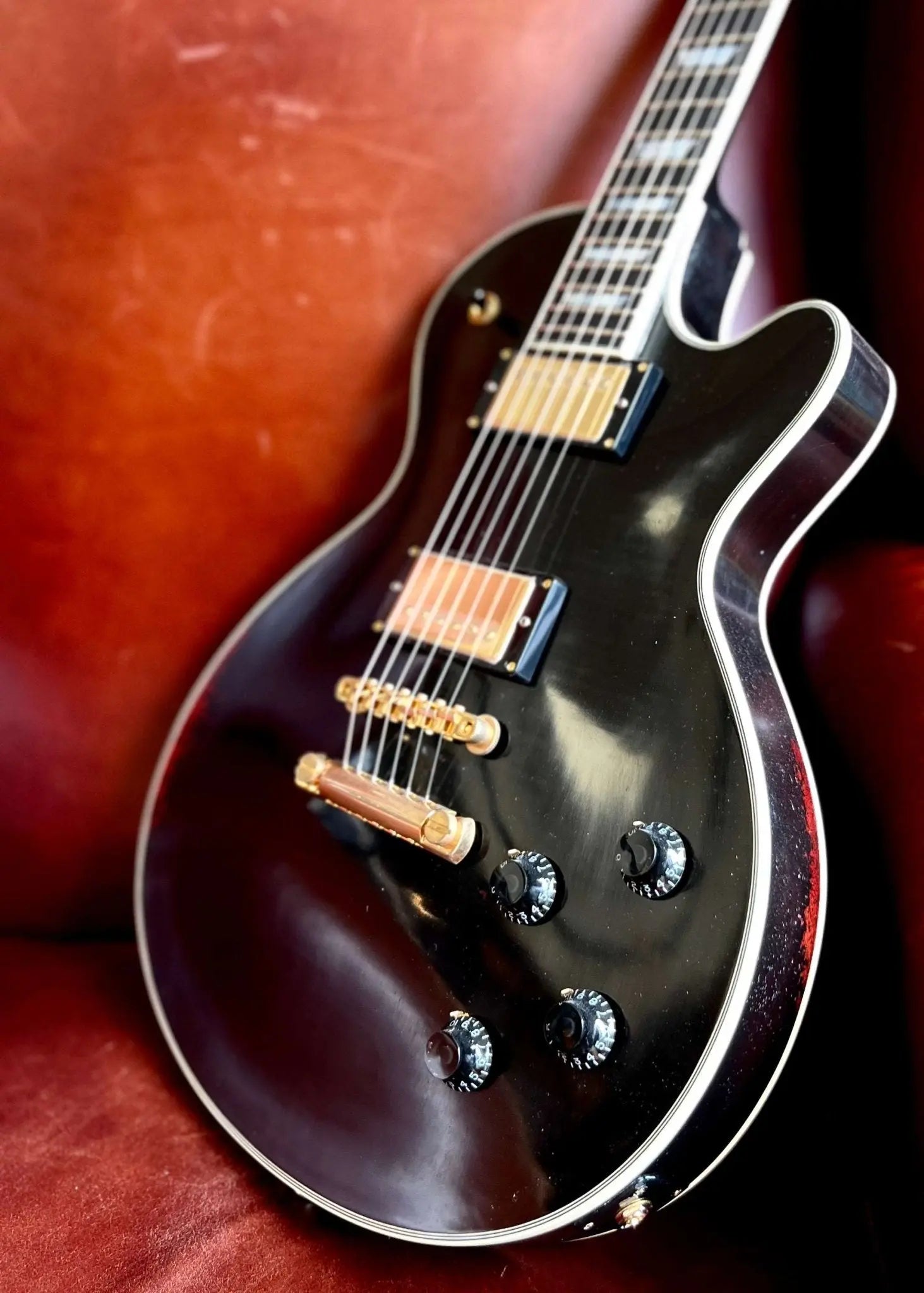 Eastman SB57/V BK (Price inc. Custom Pro Setup Package) - Richards Guitars Of Stratford Upon Avon