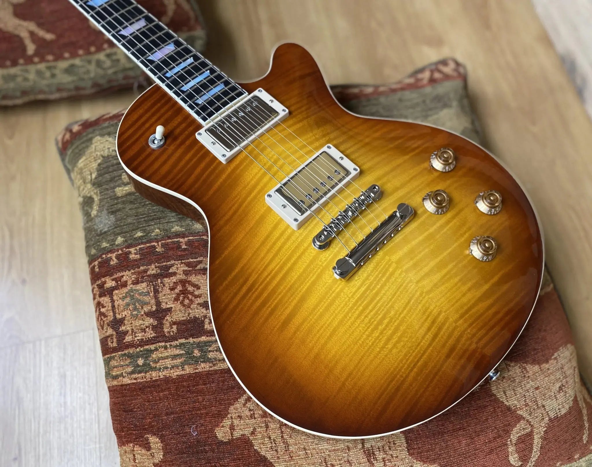 Eastman SB59 GB (Goldburst) (Price inc. Custom Pro Setup Package) - Richards Guitars Of Stratford Upon Avon