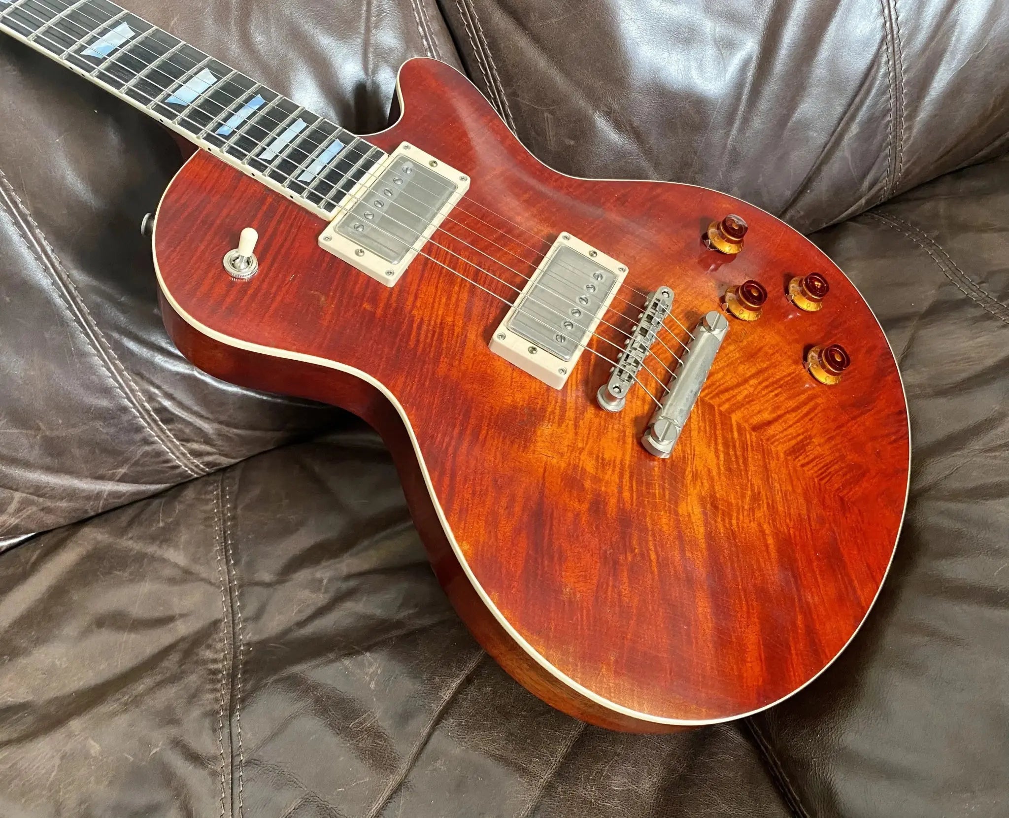 Eastman SB59/V Antique Classic (Price inc. Custom Pro Setup Package) - Richards Guitars Of Stratford Upon Avon