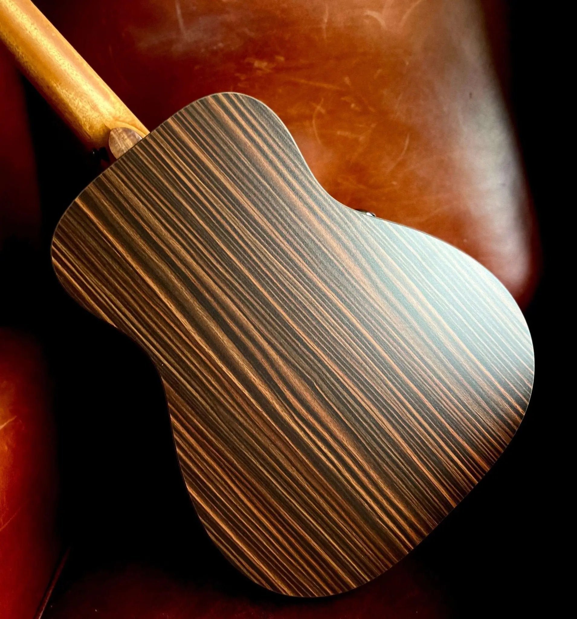 Enya EBX1 Pro Spruce 1/2 Size 34" Acoustic Travel / Childrens Guitar - Richards Guitars Of Stratford Upon Avon