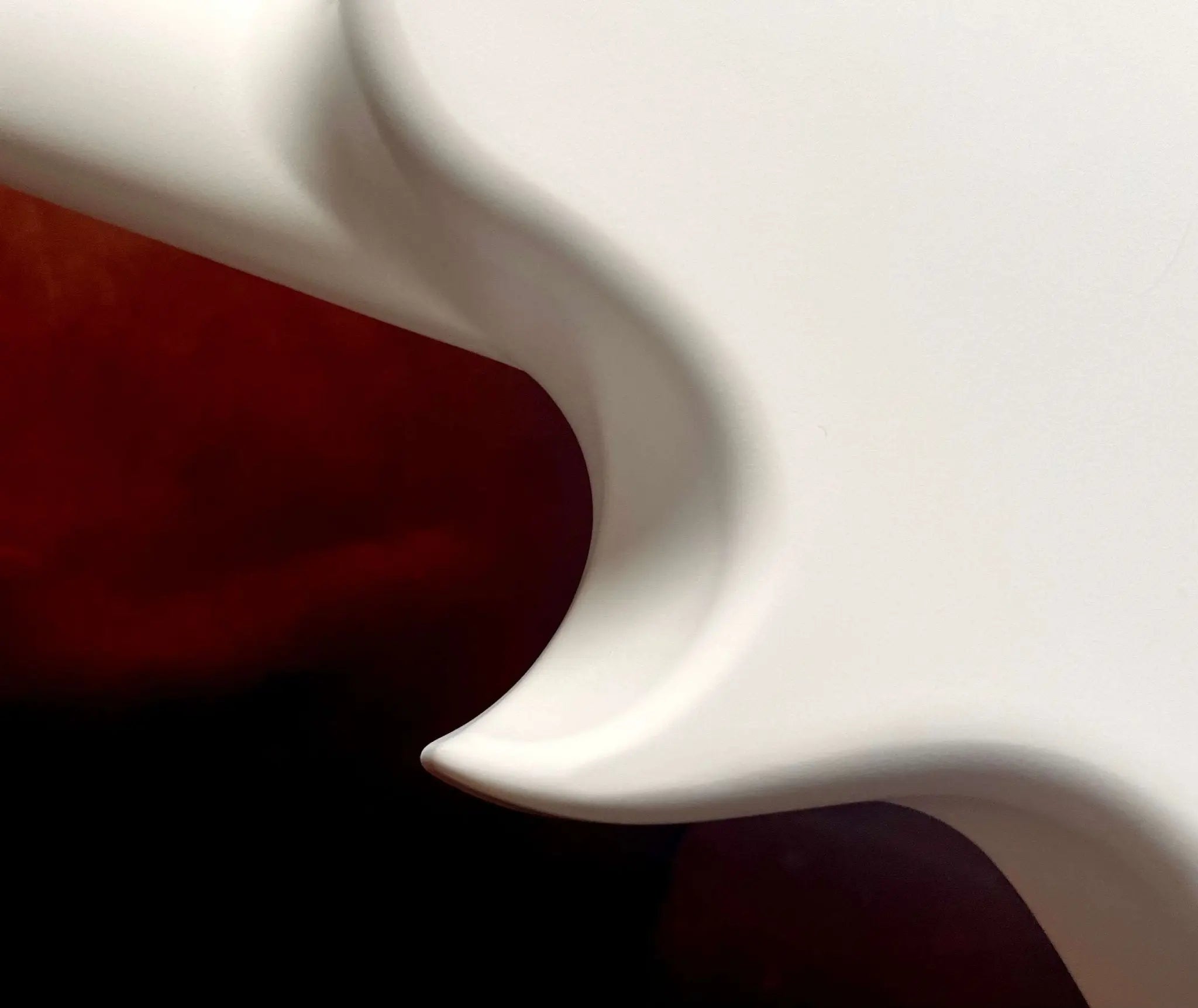 Enya Nova GO SP1 - WH White Nova Go Carbo fibre electro guitar with Bluetooth - Richards Guitars Of Stratford Upon Avon