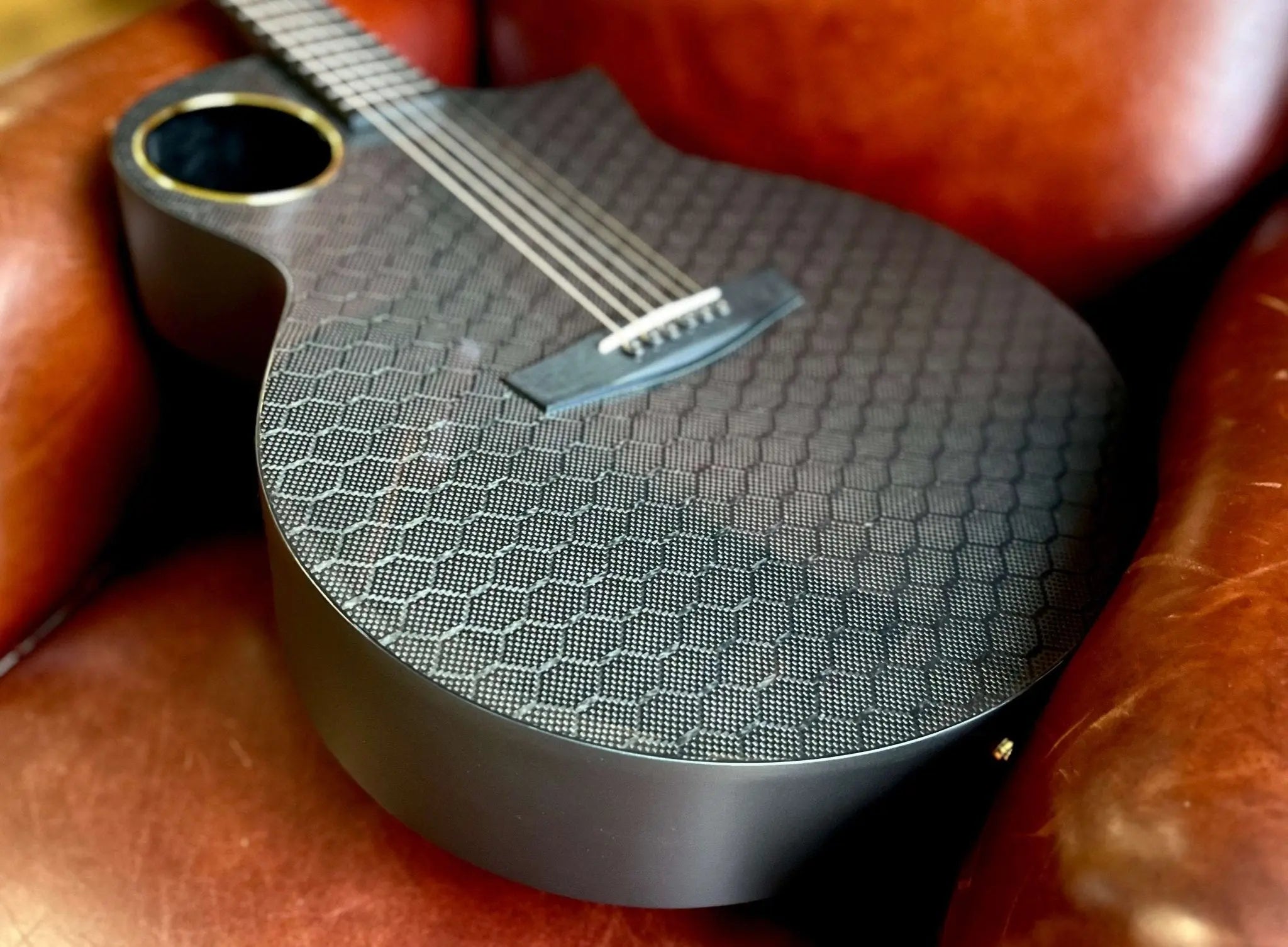 Enya X4 PRO Carbon Fibre Electro - Acoustic Travel Guitar - Richards Guitars Of Stratford Upon Avon
