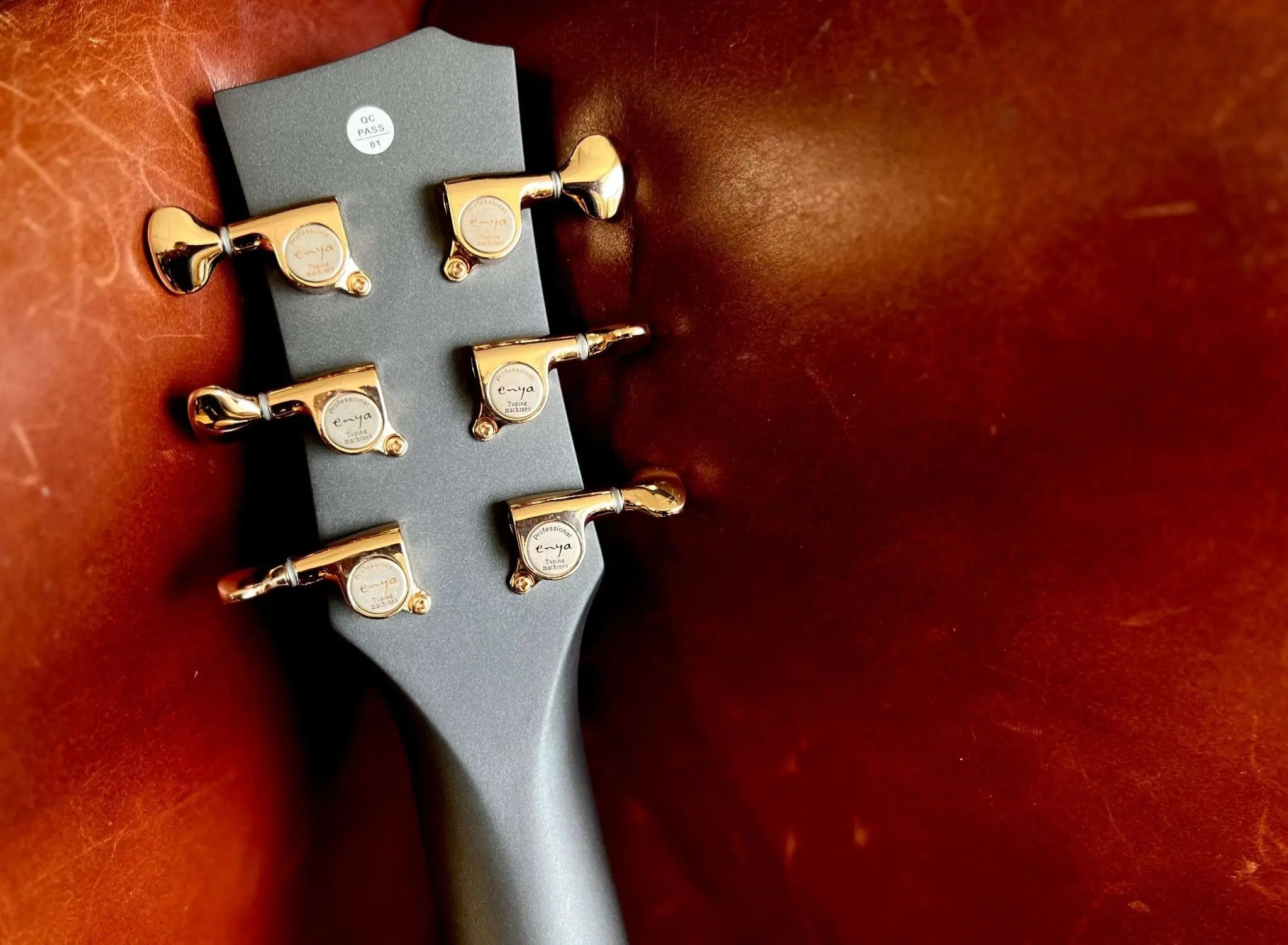 Enya X4 PRO Carbon Fibre Electro - Acoustic Travel Guitar - Richards Guitars Of Stratford Upon Avon