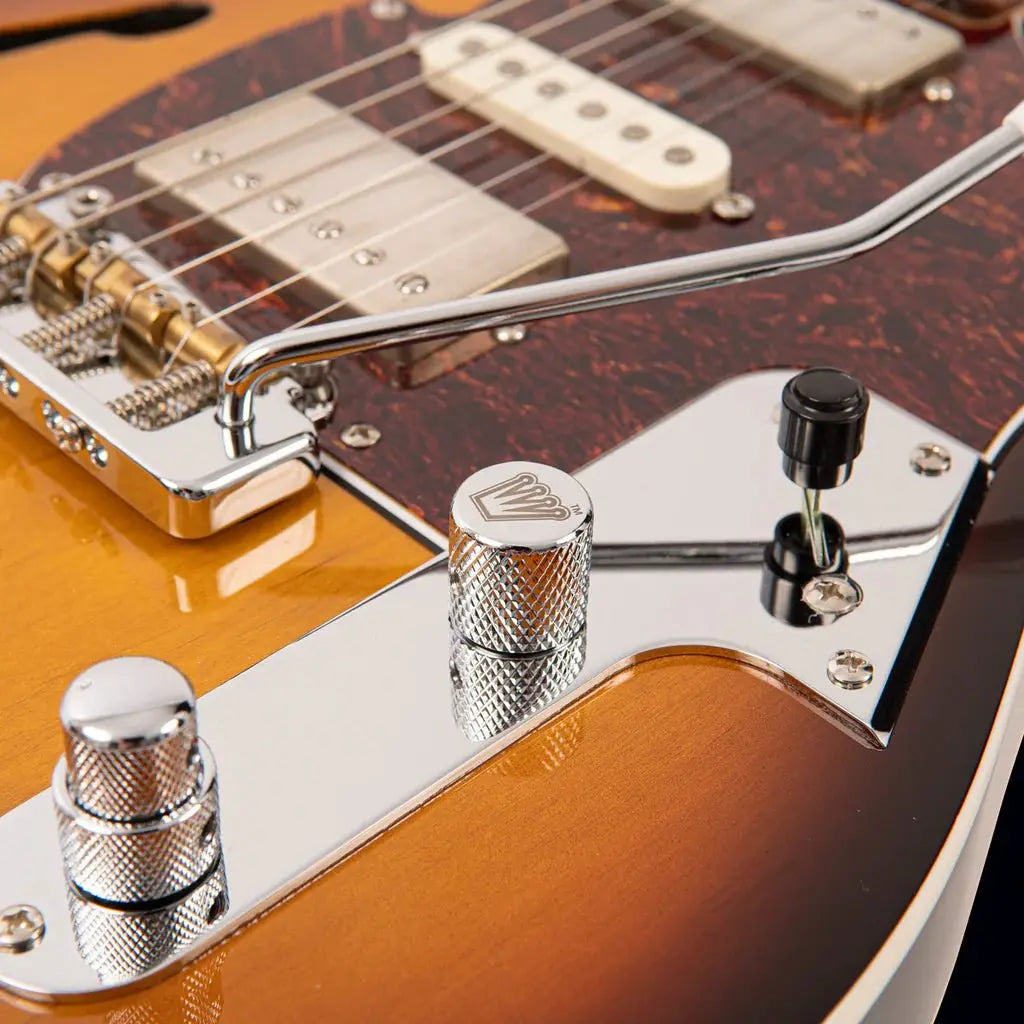 FRET KING COUNTRY SQUIRE SEMITONE DELUXE - ORIGINAL CLASSIC BURST (Includes Our £85 Pro Setup Free) - Richards Guitars Of Stratford Upon Avon