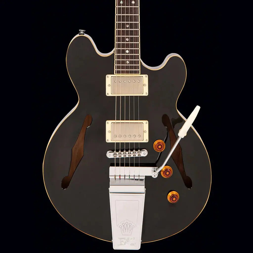 FRET KING ELISE CUSTOM WITH VIBRATO - GLOSS BLACK (Includes Our £85 Pro Setup Free) - Richards Guitars Of Stratford Upon Avon