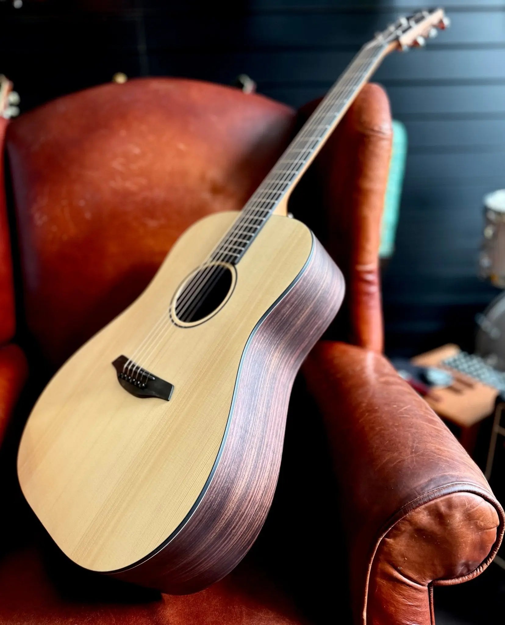 Furch Violet D ER Engelmann Spruce Top With Rosewood Back & Sides Acoustic Guitar (2025 CNR Active Upgrade Model) - Richards Guitars Of Stratford Upon Avon