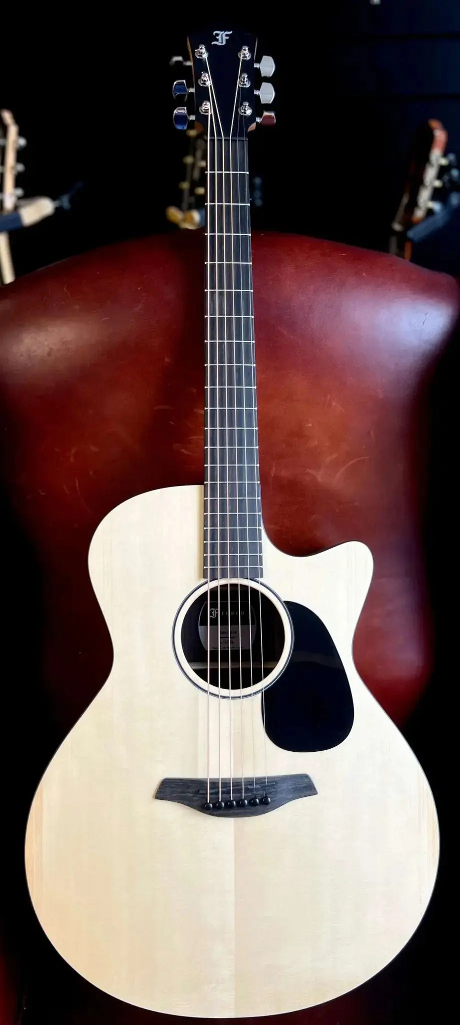 Furch Violet Deluxe Gc ER Deluxe Engelmann Spruce With Rosewood Back & Sides Acoustic Guitar (2025 CNR Active Upgrade Model) - Richards Guitars Of Stratford Upon Avon