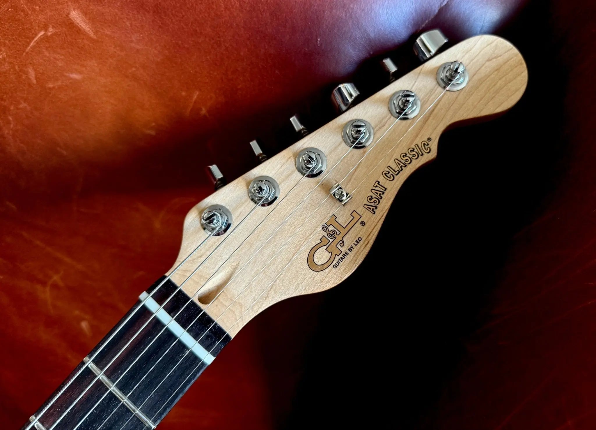 G&L Fullerton Deluxe ASAT Classic Matcha Green over Alder w' Deluxe Gigbag - Richards Guitars Of Stratford Upon Avon