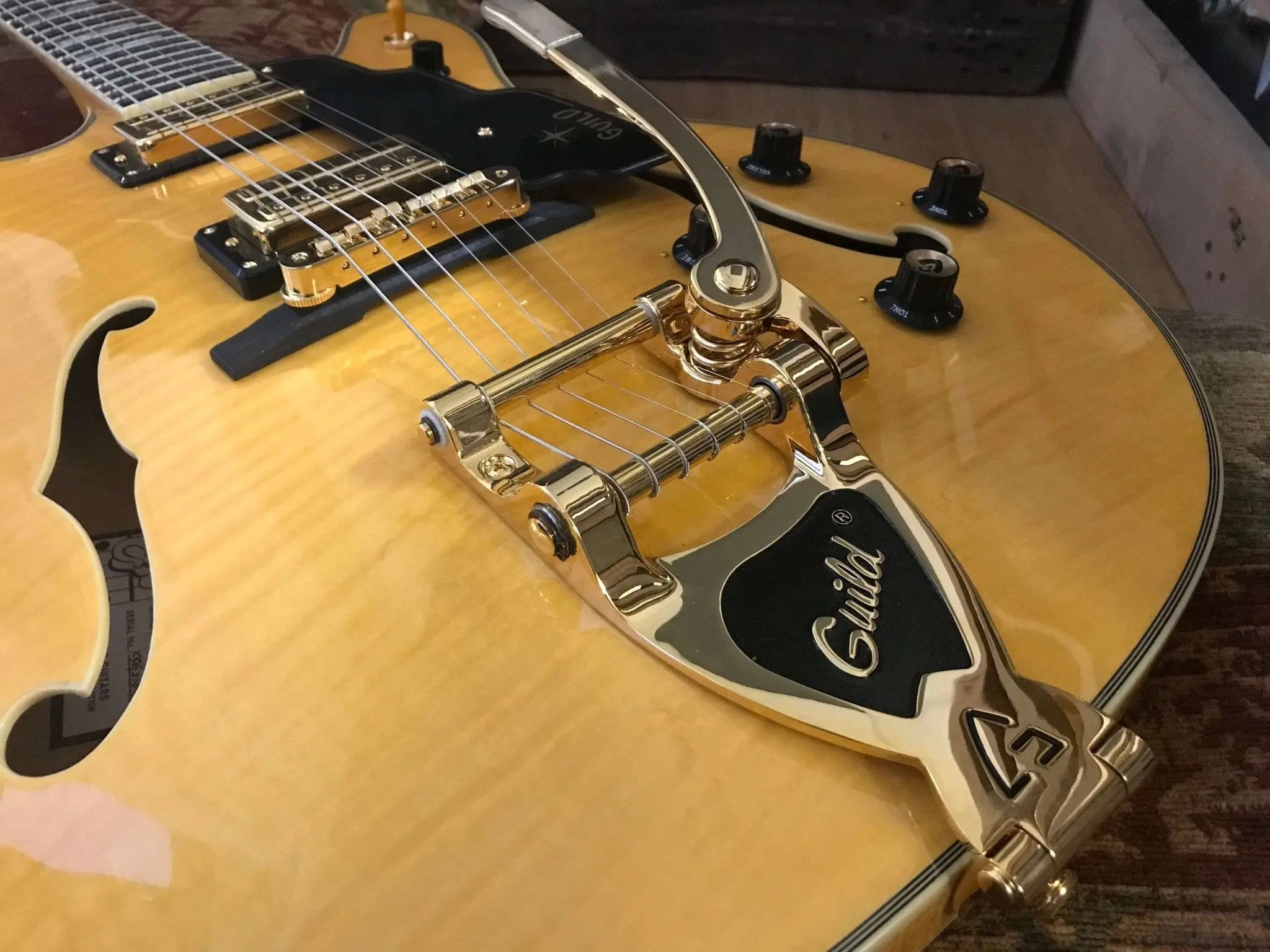 Guild STARFIRE VI FLAME MAPLE - Richards Guitars Of Stratford Upon Avon