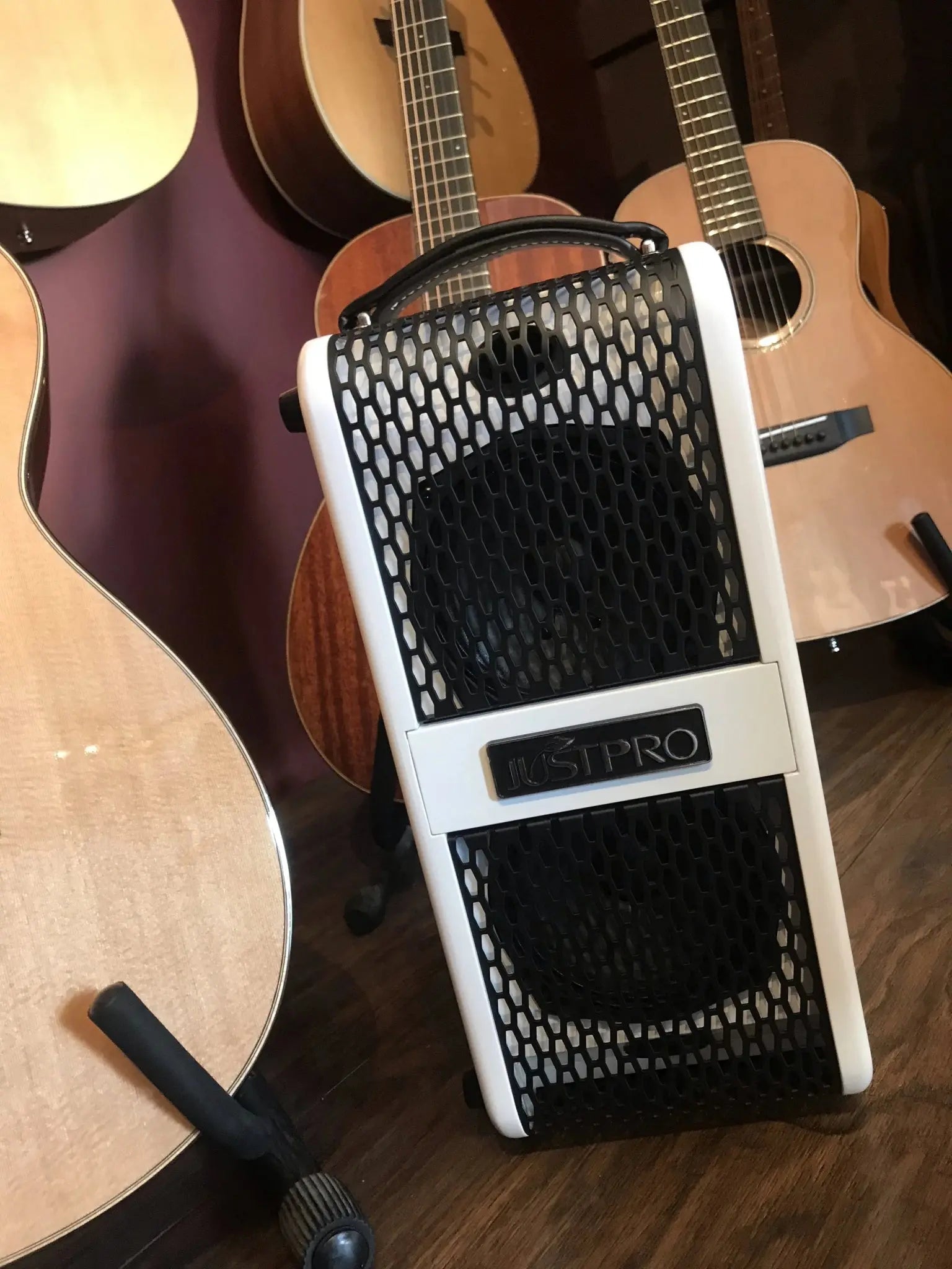 Kinsman KAA70 Twin Channel Busking Amp With Bluetooth - Quality Reverb, Chorus & Long Battery Life - Richards Guitars Of Stratford Upon Avon