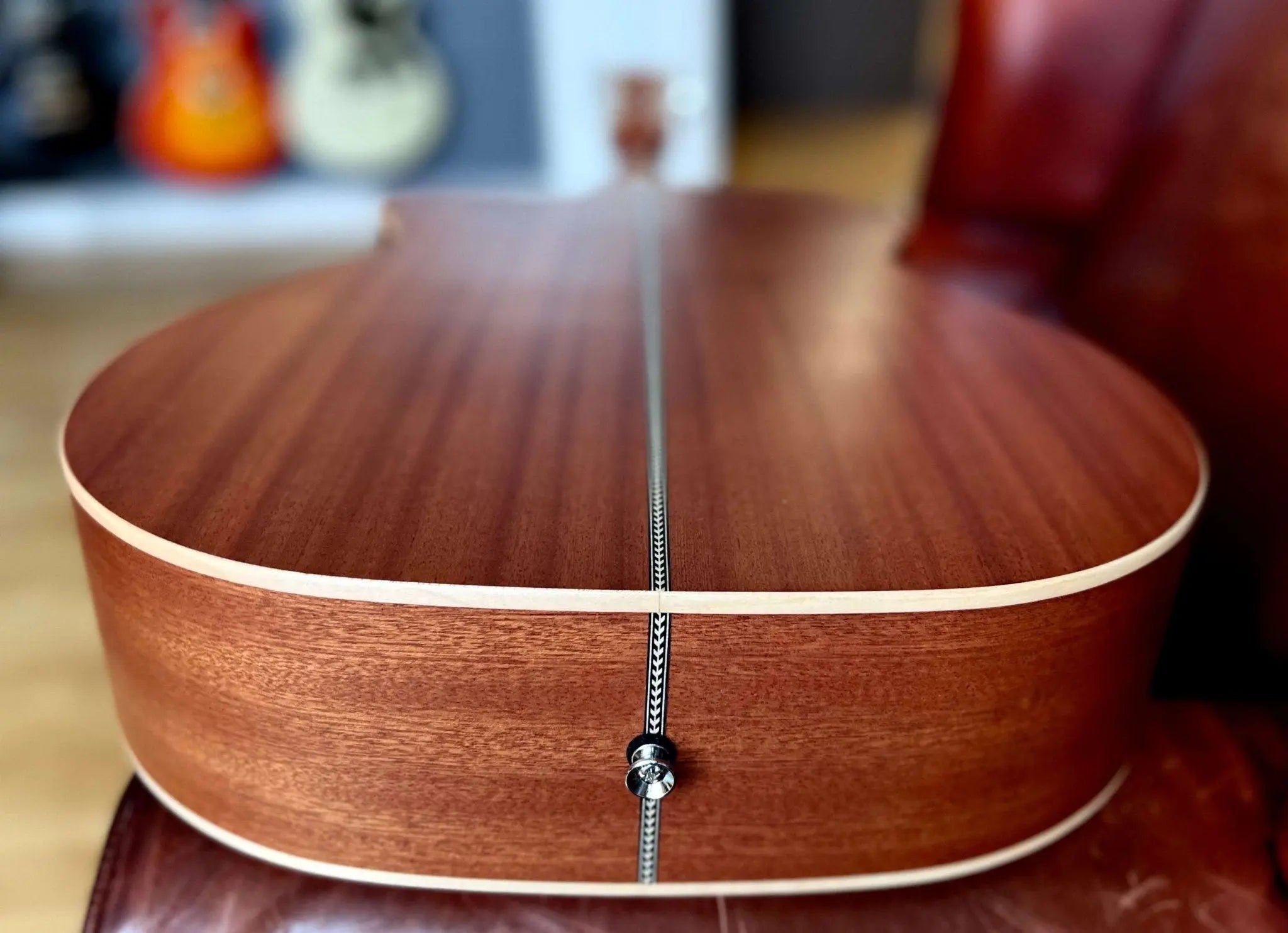 Kremona M25 Cutaway Acoustic Guitar - Richards Guitars Of Stratford Upon Avon