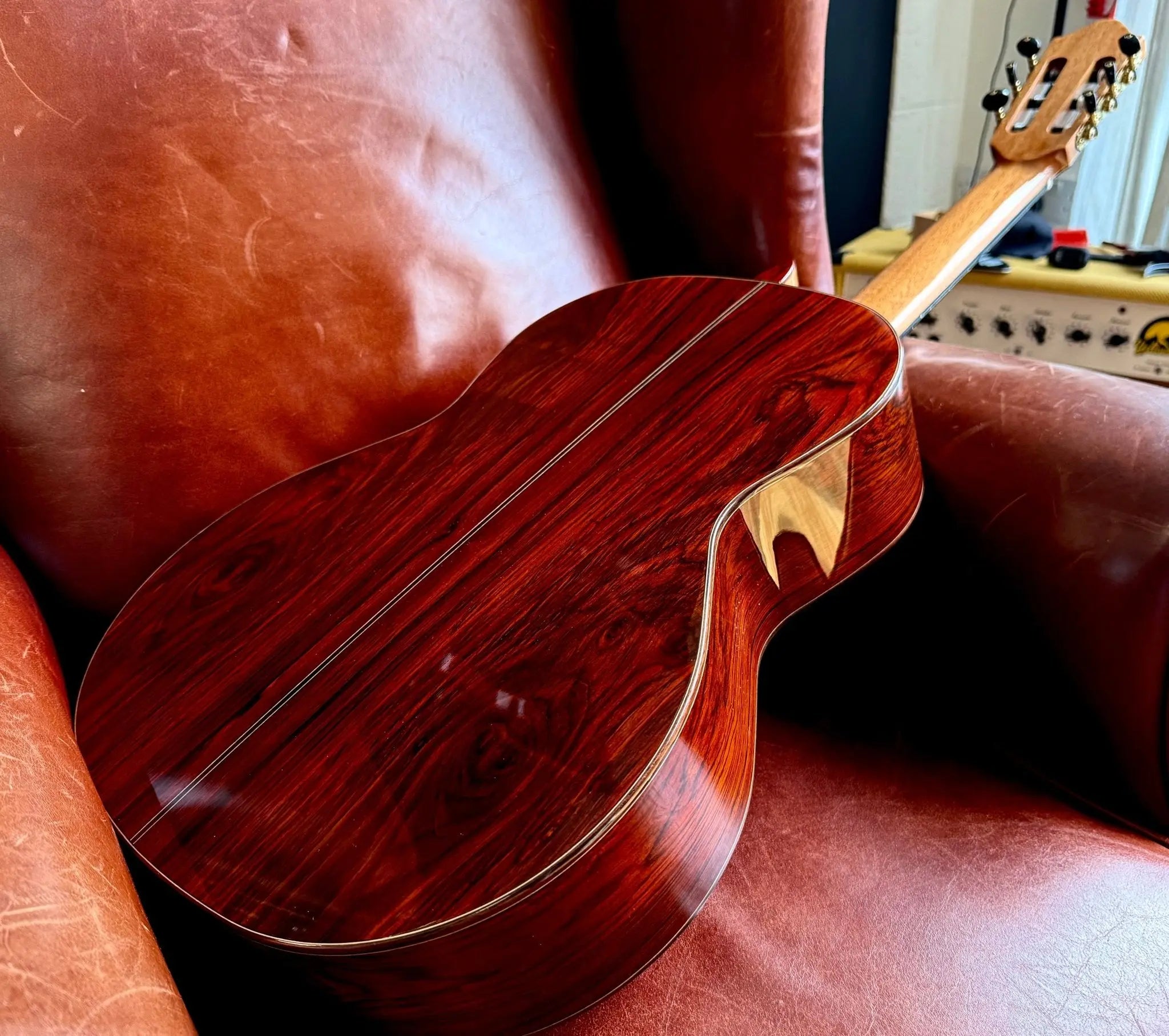 Kremona SOLEA SA C, Solid Red Cedar, Solid Cocobolo - Richards Guitars Of Stratford Upon Avon