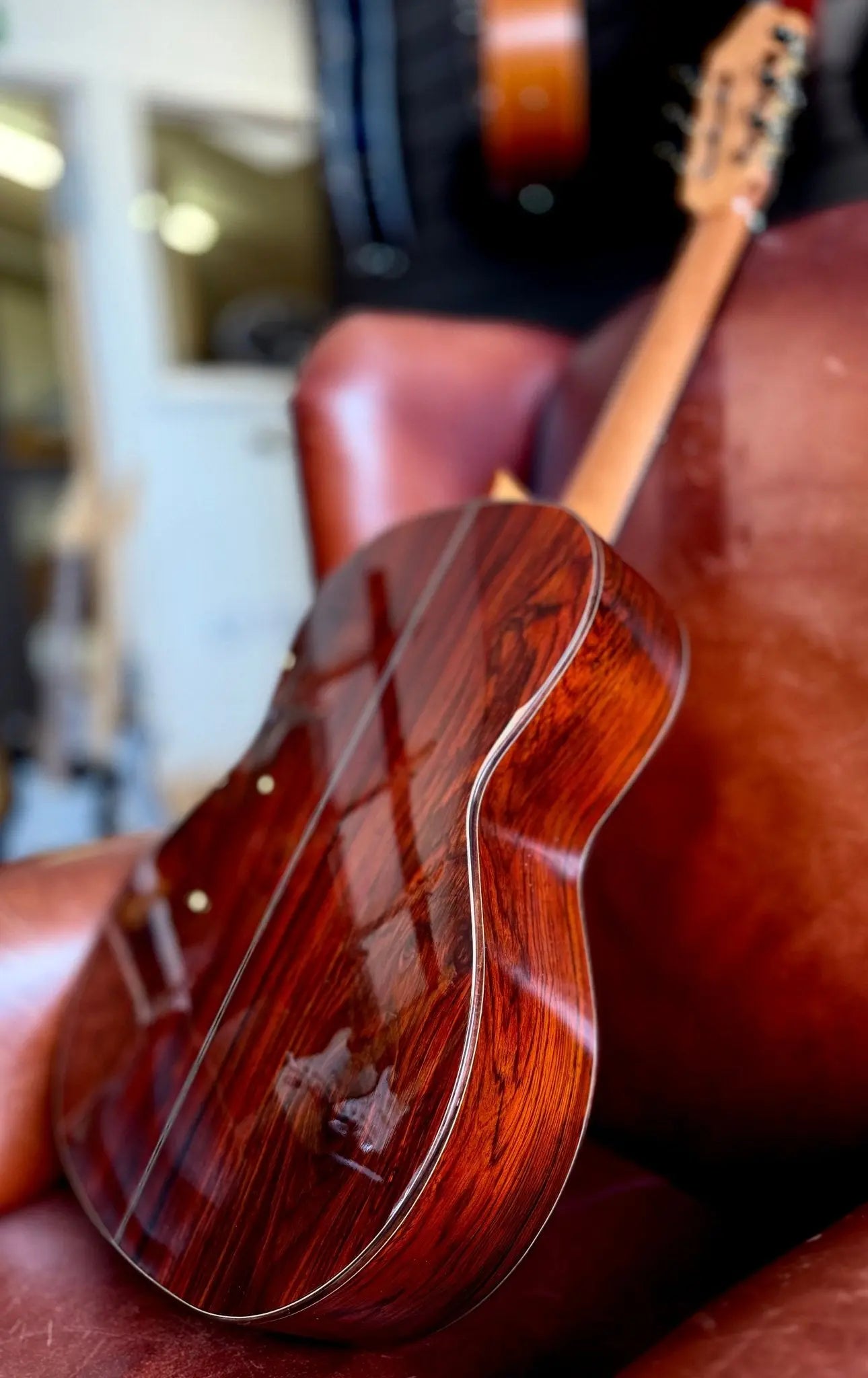 Kremona SOLEA SA C, Solid Red Cedar, Solid Cocobolo - Richards Guitars Of Stratford Upon Avon