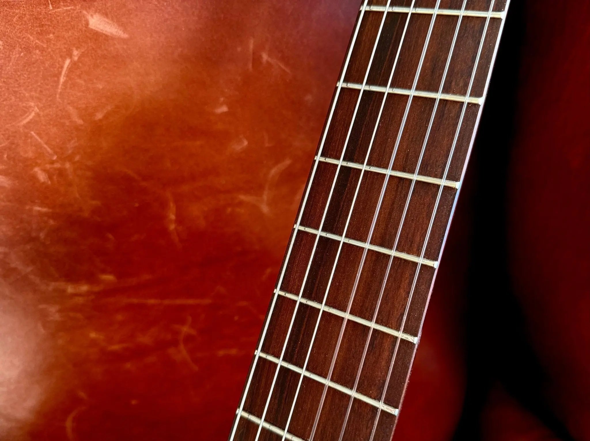 LAG OCCITANIA 70 OC70 CLASSICAL SPRUCE - Richards Guitars Of Stratford Upon Avon