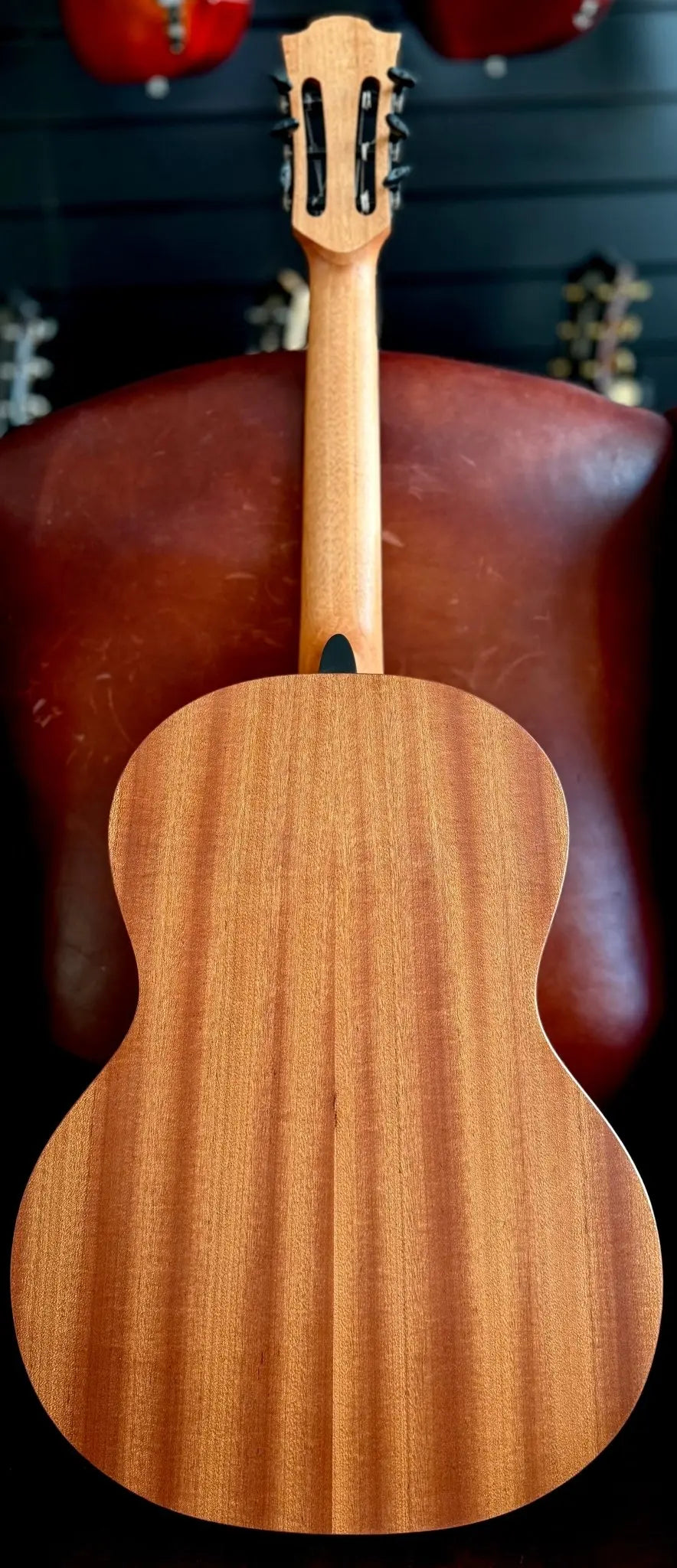 LAG OCCITANIA 70 OC70 CLASSICAL SPRUCE - Richards Guitars Of Stratford Upon Avon