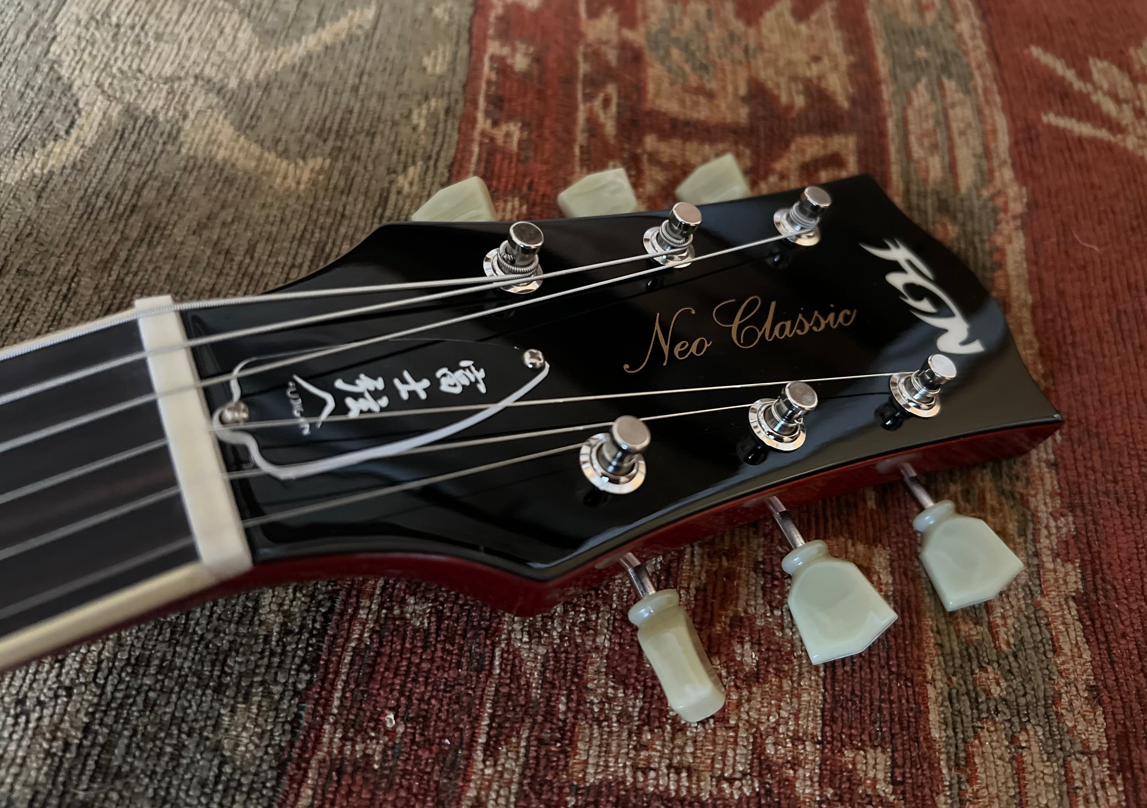 FGN Neo Classic NLS10RFM Faded Cherry Burst With Gig Bag, Guitare électrique en vente chez Richards Guitars.